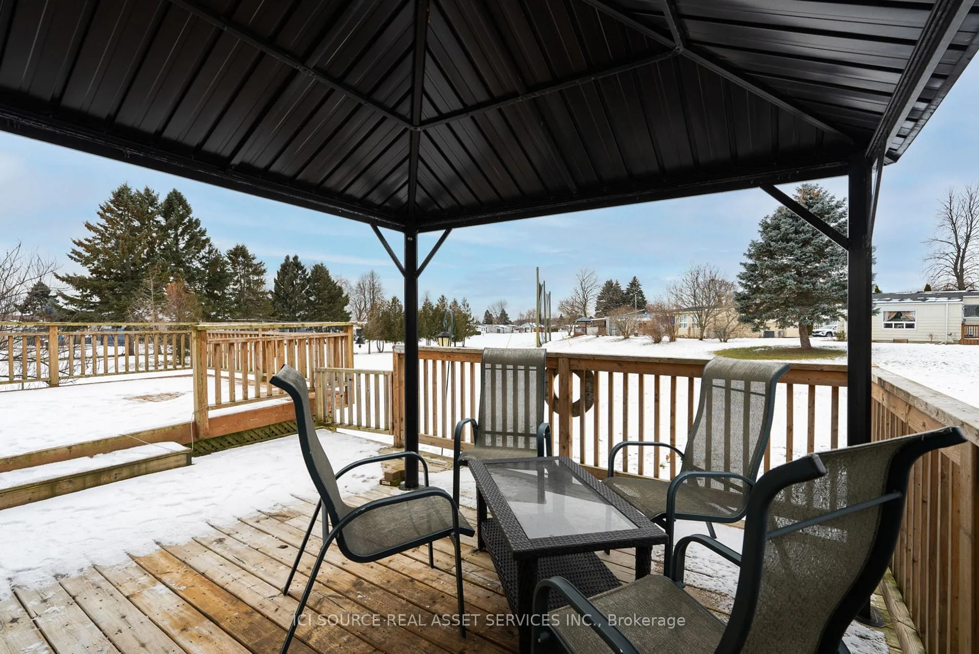 Photo 17 of 231 Wilmot Trail, Clarington, Bowmanville — HOMEH