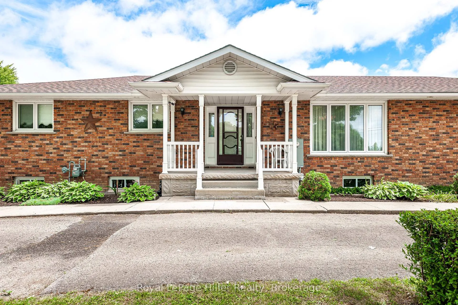 Photo 2 of 3967 Road 111, Perth East, South Easthope — HOMEH