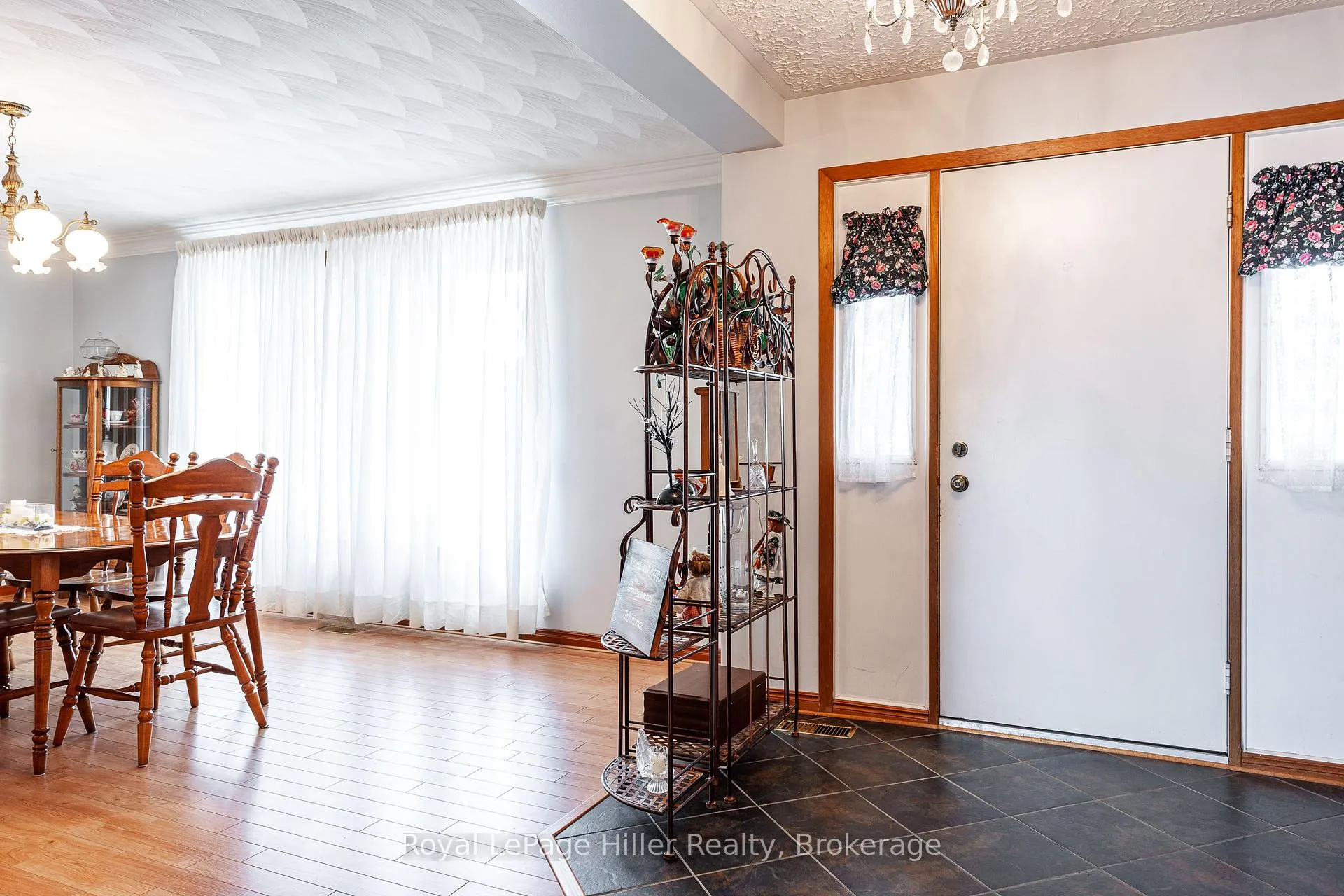 Photo 3 of 3967 Road 111, Perth East, South Easthope — HOMEH