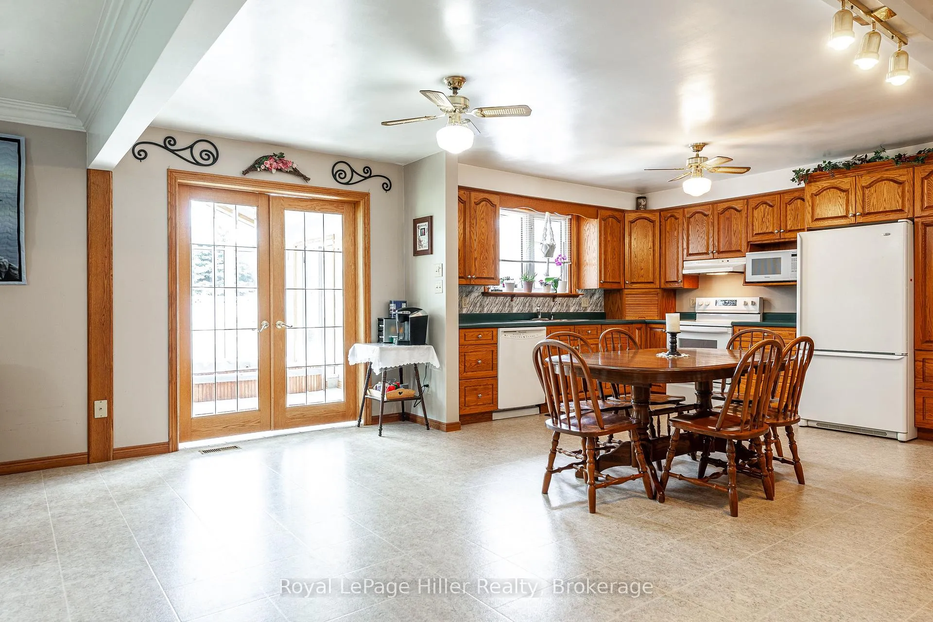 Photo 11 of 3967 Road 111, Perth East, South Easthope — HOMEH