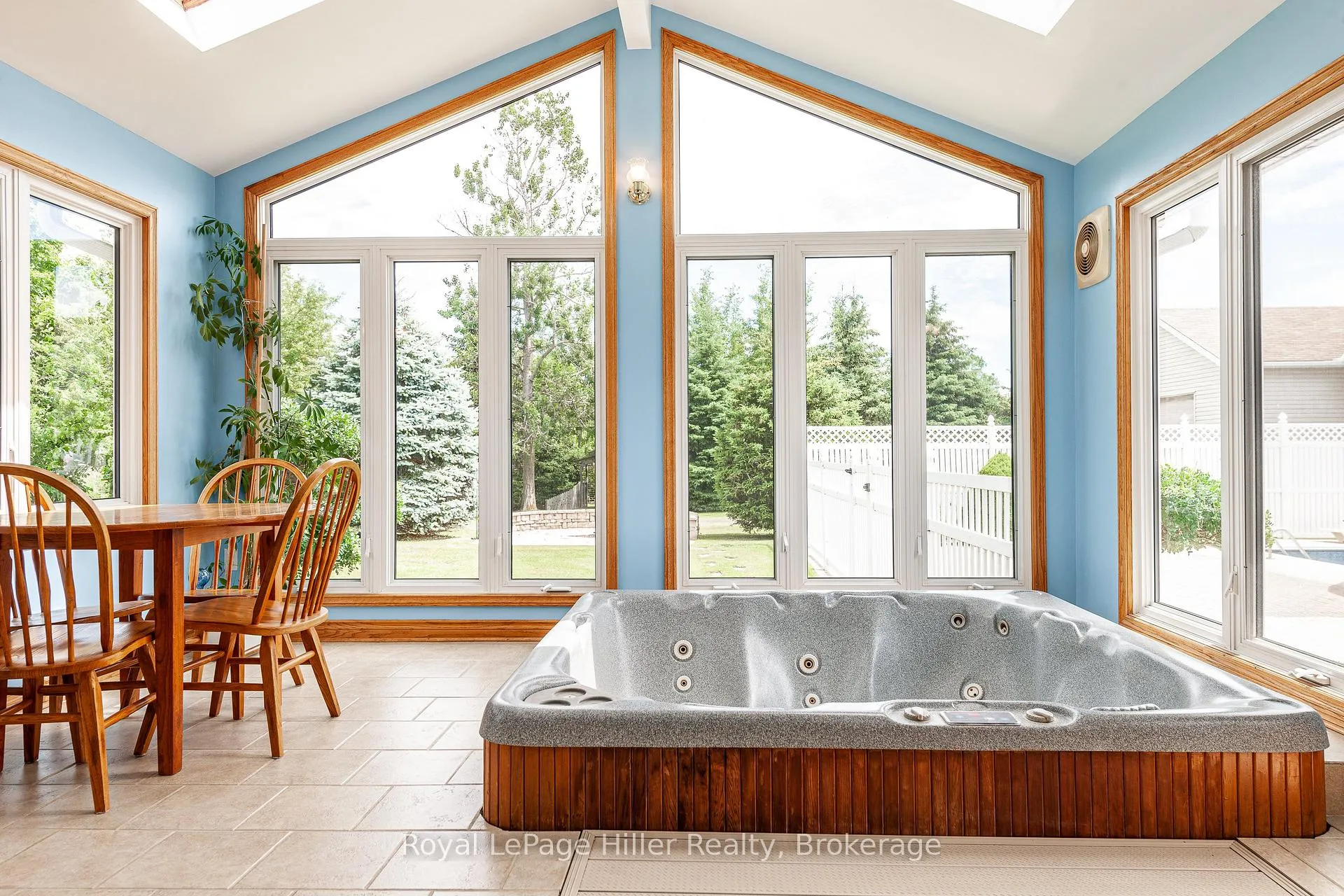 Photo 12 of 3967 Road 111, Perth East, South Easthope — HOMEH
