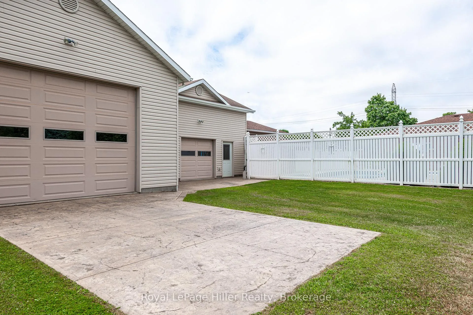 Photo 41 of 3967 Road 111, Perth East, South Easthope — HOMEH