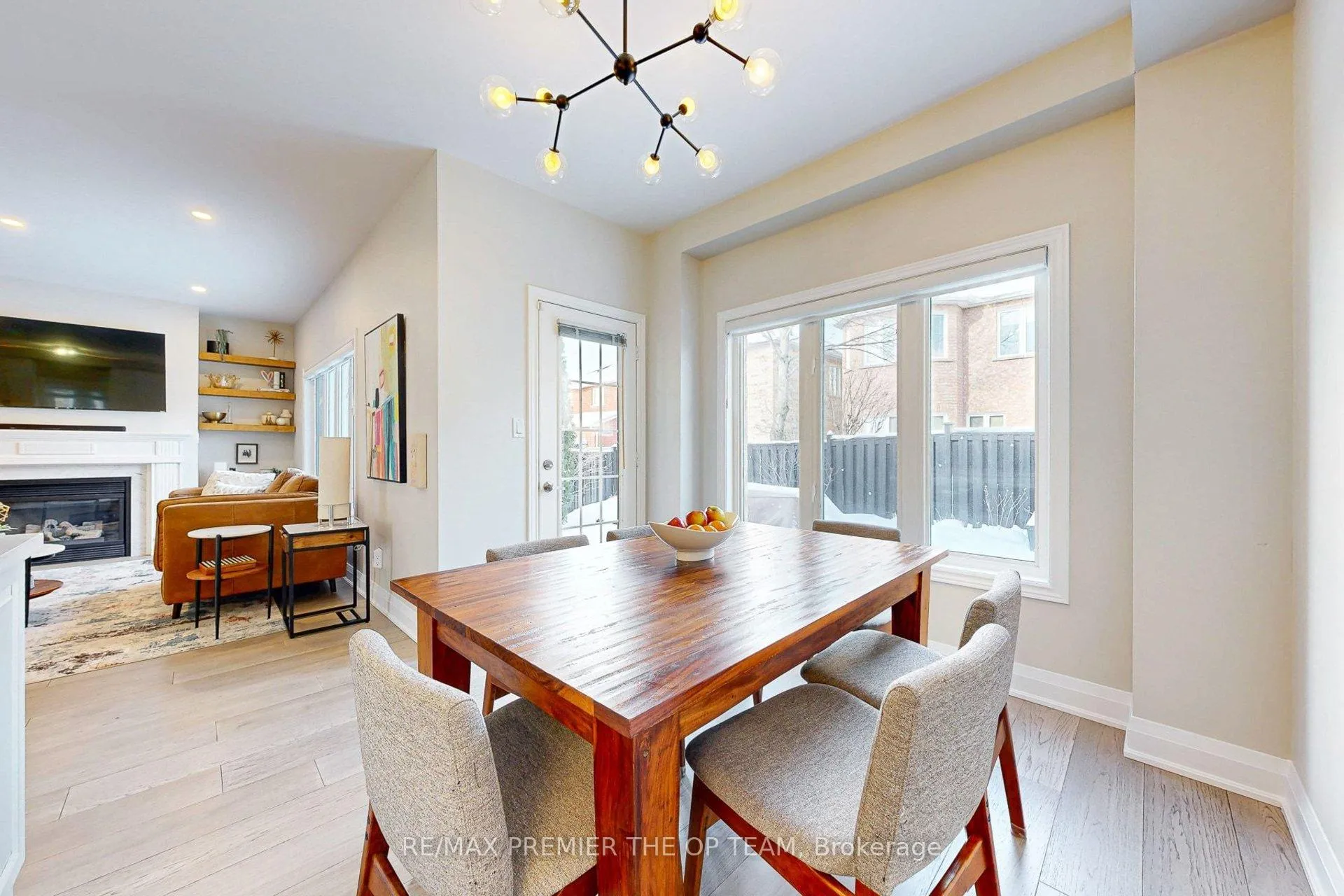 Photo 14 of 96 Saint Victor Drive, Vaughan, Vellore Village — HOMEH