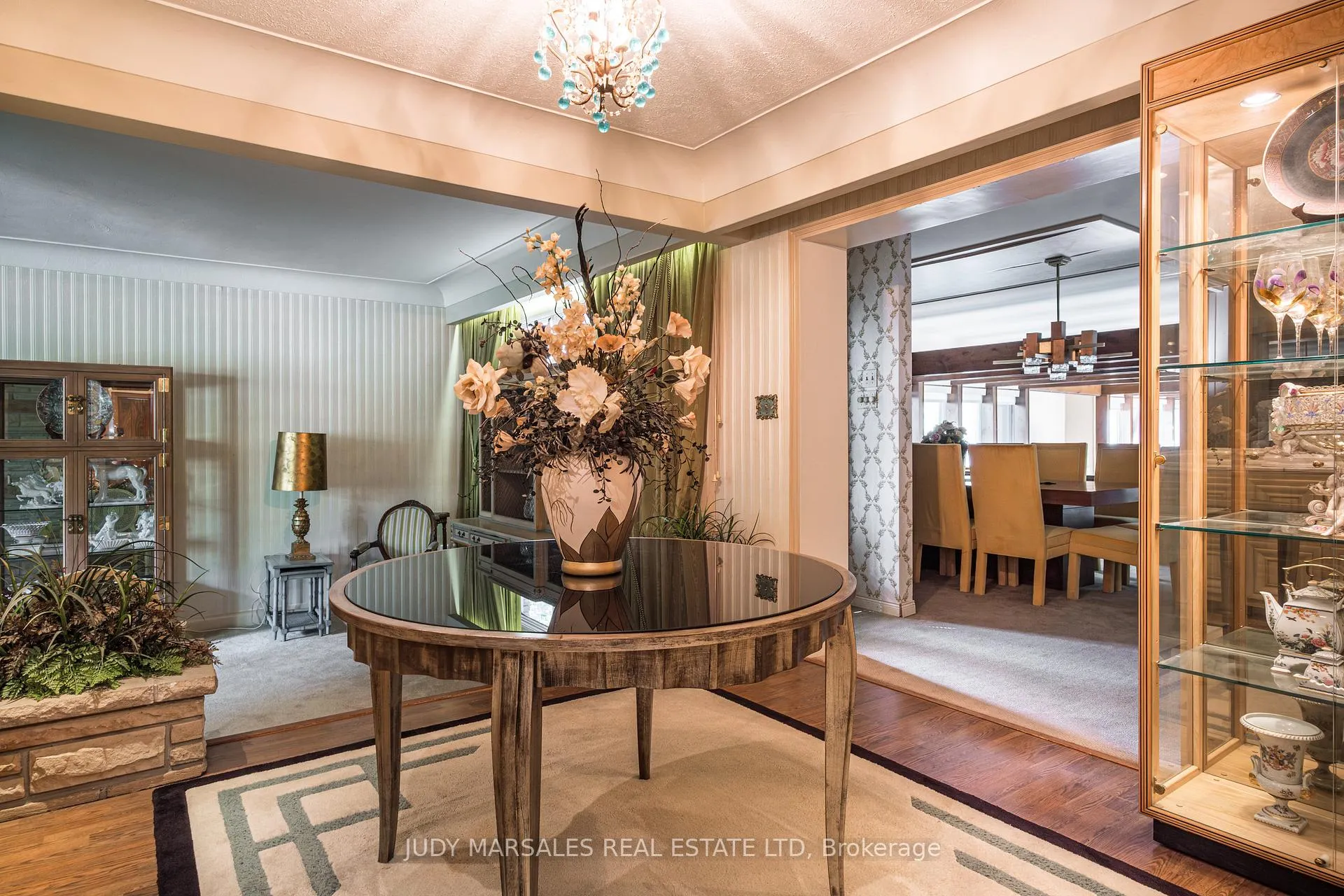 Photo 14 of 6 Freeland Court, Hamilton, Westdale — HOMEH
