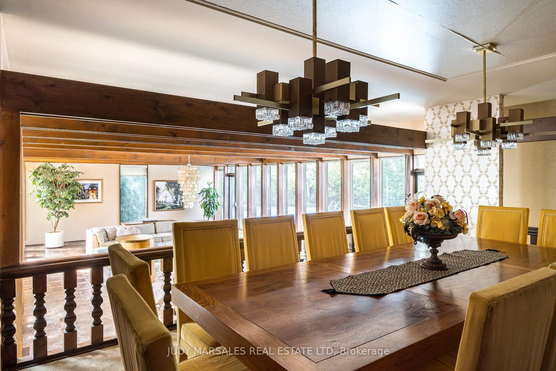 Photo 16 of 6 Freeland Court, Hamilton, Westdale — HOMEH