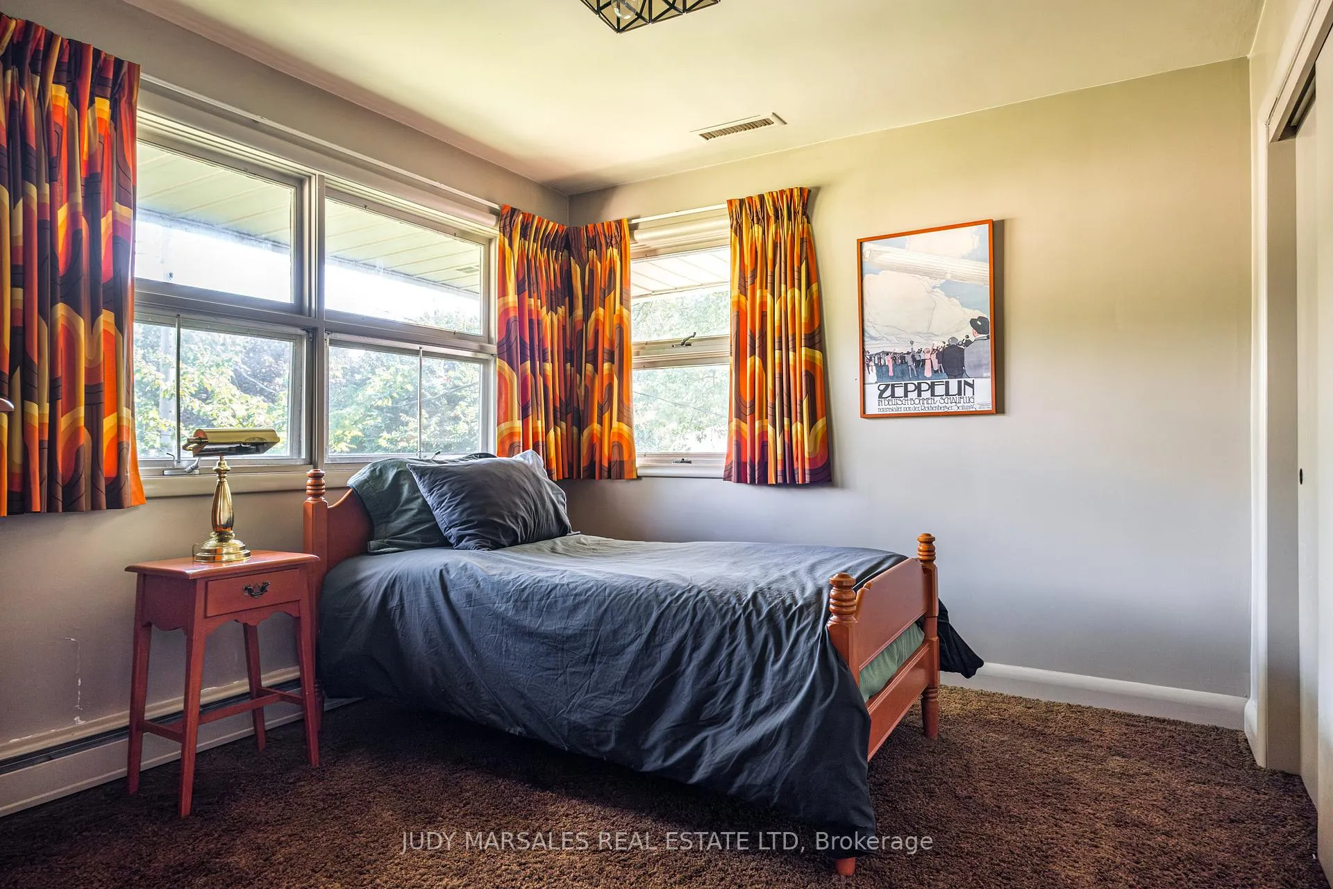 Photo 34 of 6 Freeland Court, Hamilton, Westdale — HOMEH