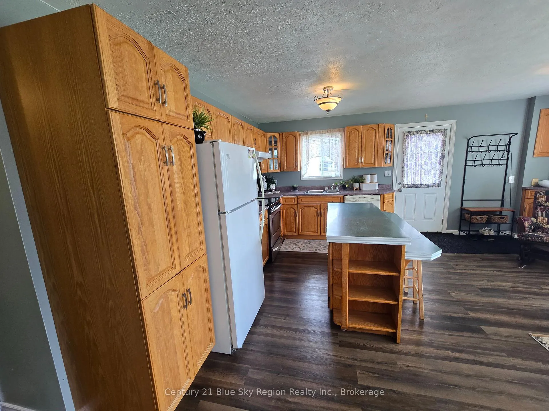 Photo 3 of 498 Nipissing Street, West Nipissing, Sturgeon Falls — HOMEH