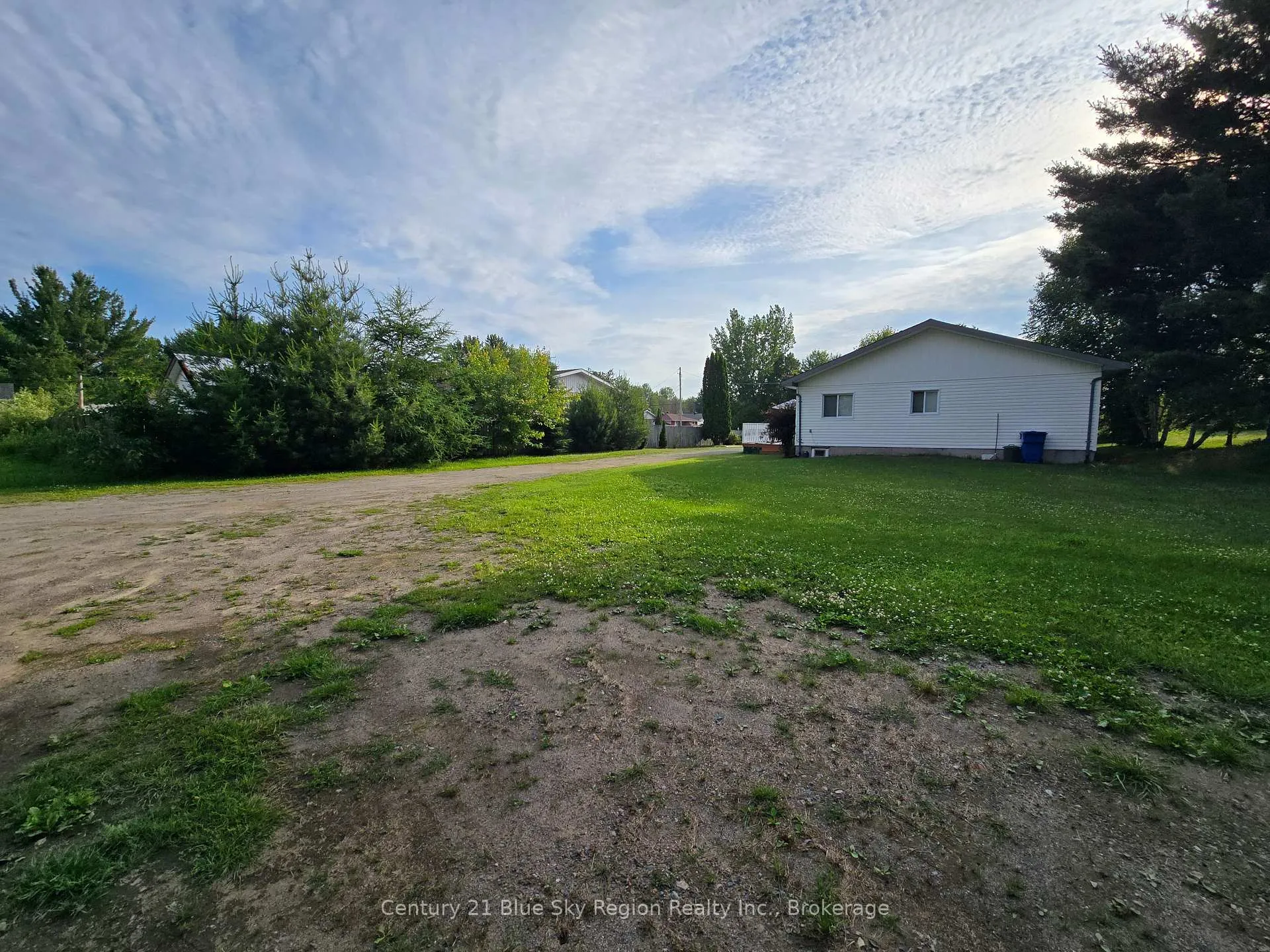Photo 33 of 498 Nipissing Street, West Nipissing, Sturgeon Falls — HOMEH