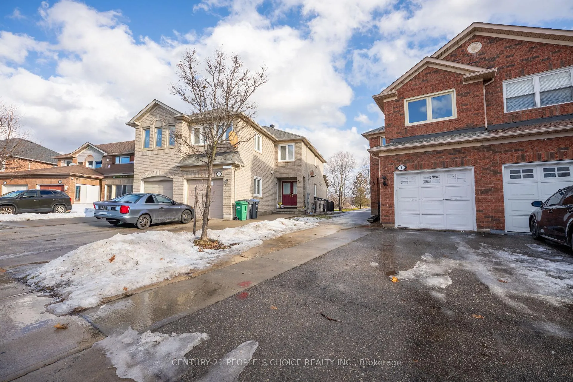 Photo 2 of 7 Mount Fuji Crescent, Brampton, Sandringham-Wellington — HOMEH