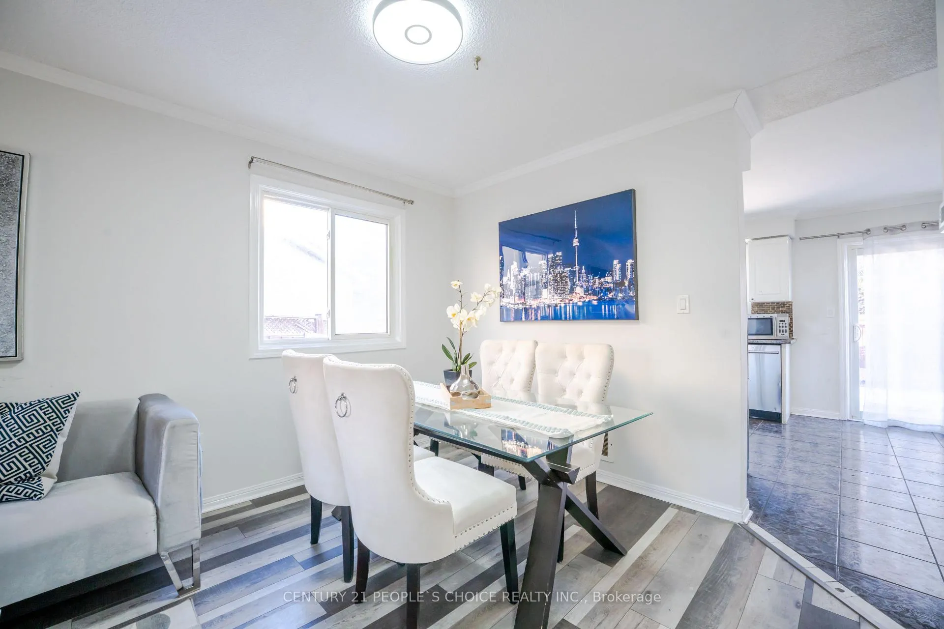 Photo 12 of 7 Mount Fuji Crescent, Brampton, Sandringham-Wellington — HOMEH
