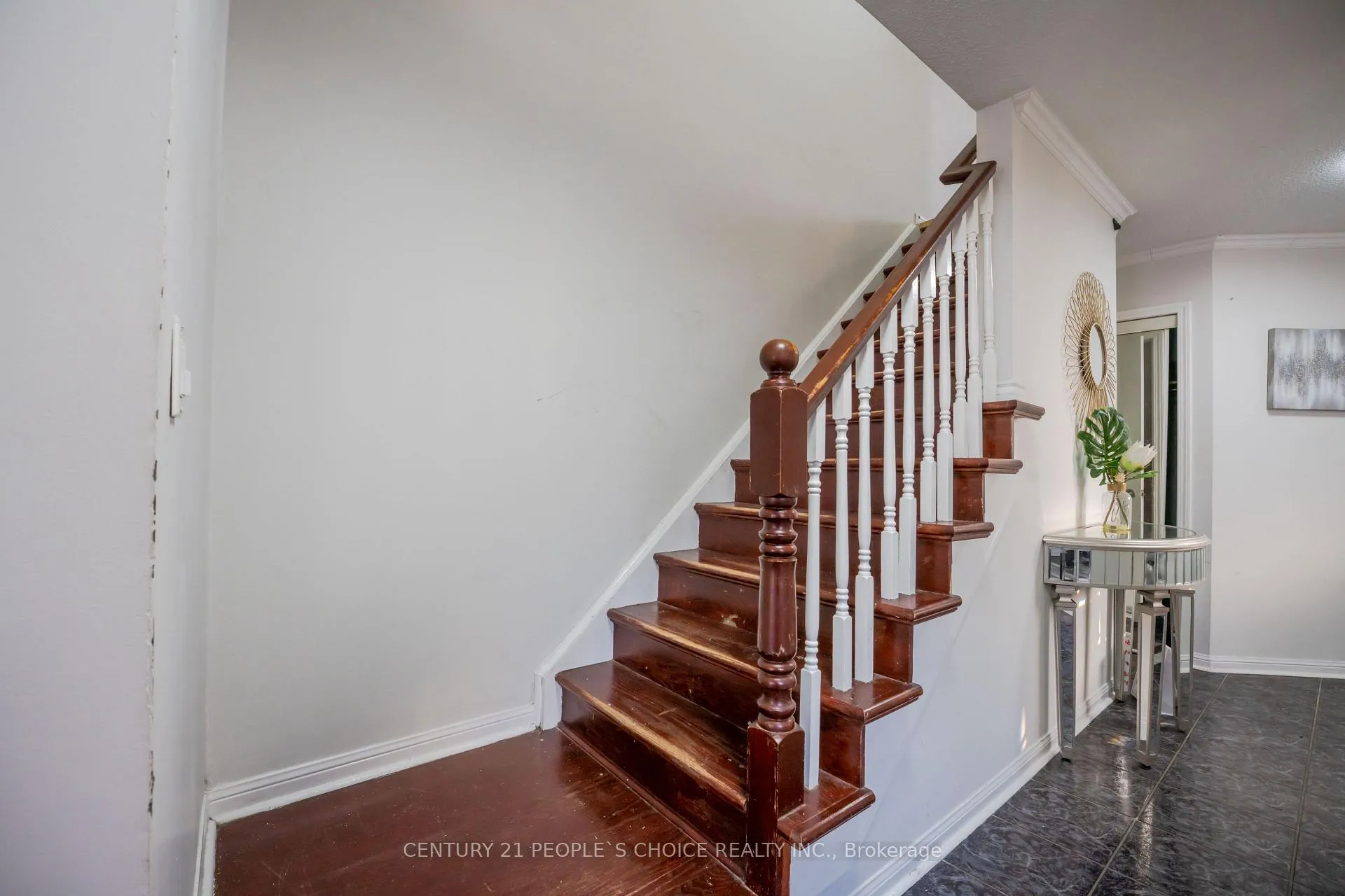 Photo 24 of 7 Mount Fuji Crescent, Brampton, Sandringham-Wellington — HOMEH