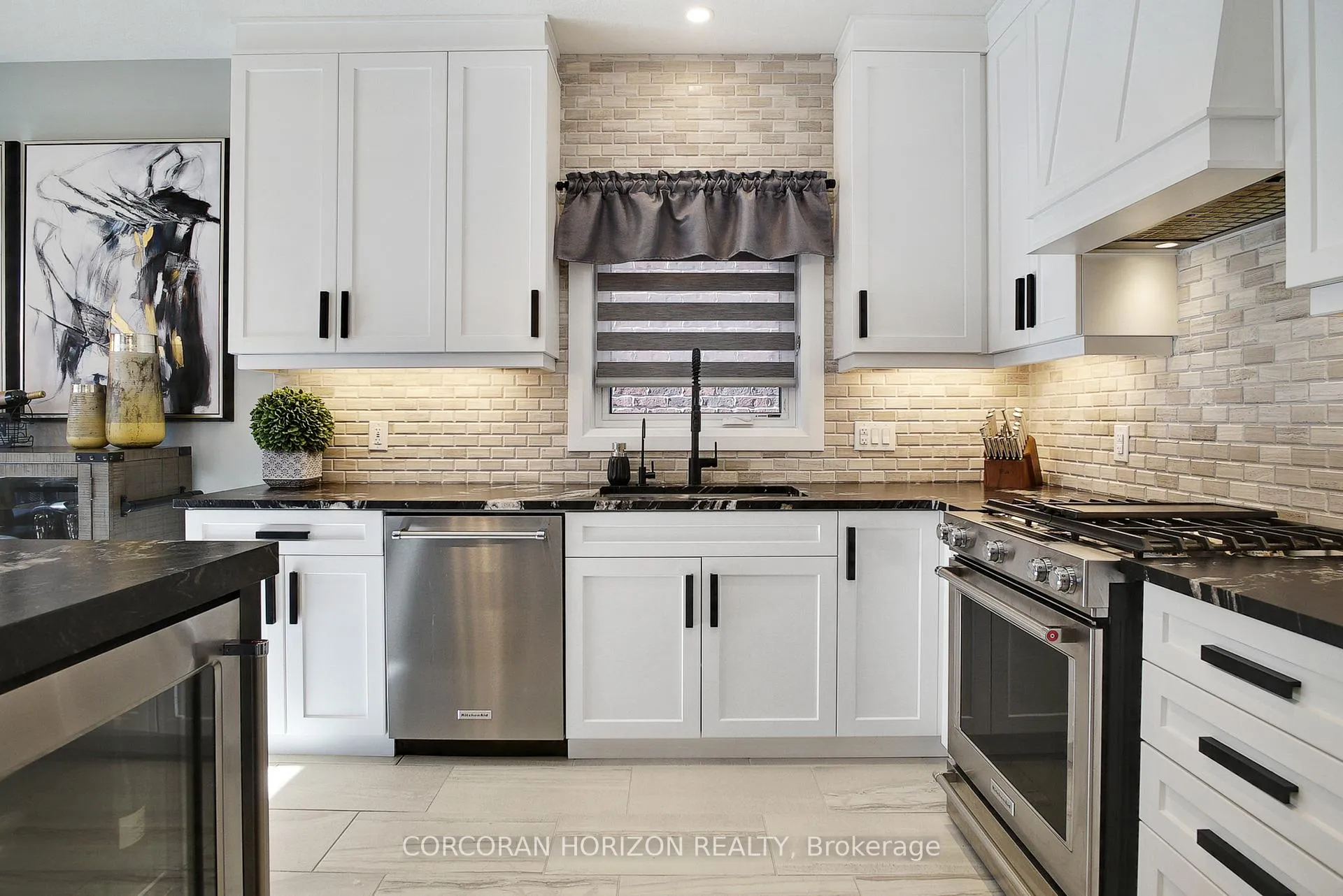 Photo 4 of 269 Sedgewood Street, Kitchener — HOMEH