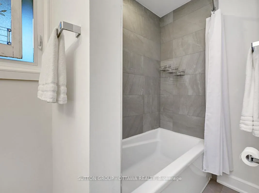 Photo 25 of 1162 Deer Park Road, Ottawa, City View/Skyline/Fisher Heights/Parkwood Hills — HOMEH