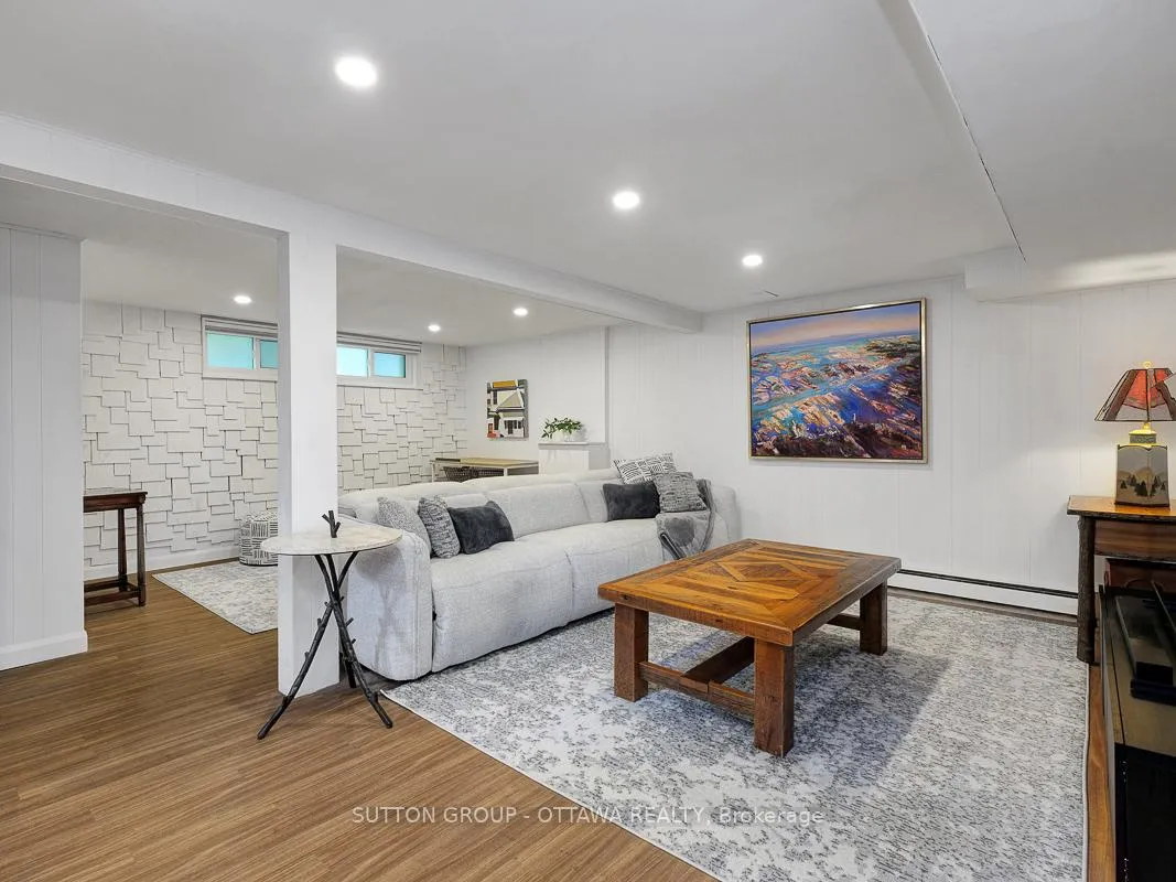 Photo 32 of 1162 Deer Park Road, Ottawa, City View/Skyline/Fisher Heights/Parkwood Hills — HOMEH