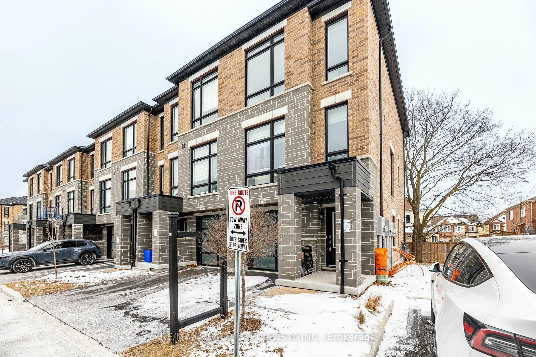 Photo 3 of 1474 Grand Prairie Path W, Oshawa, Taunton — HOMEH