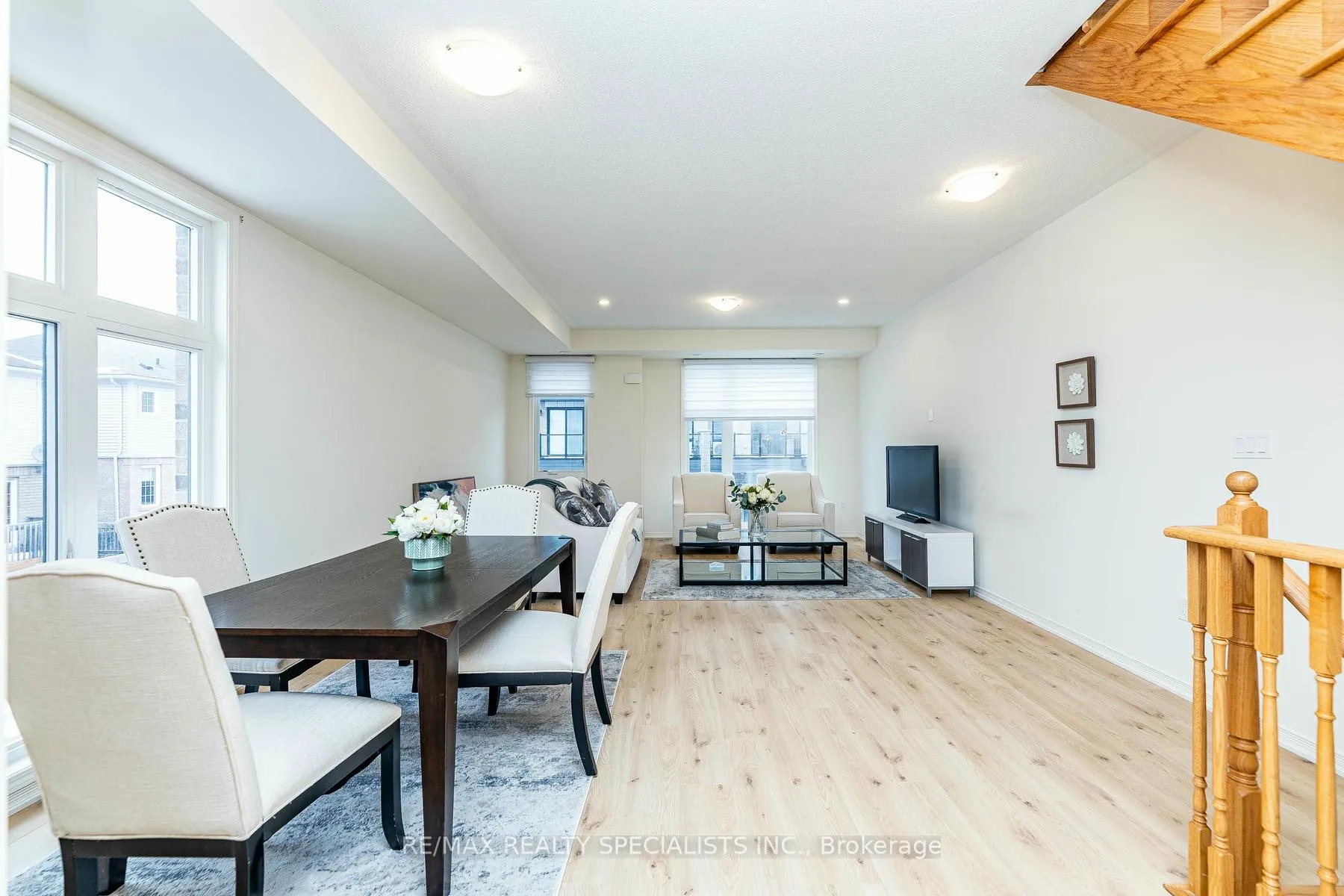 Photo 16 of 1474 Grand Prairie Path W, Oshawa, Taunton — HOMEH