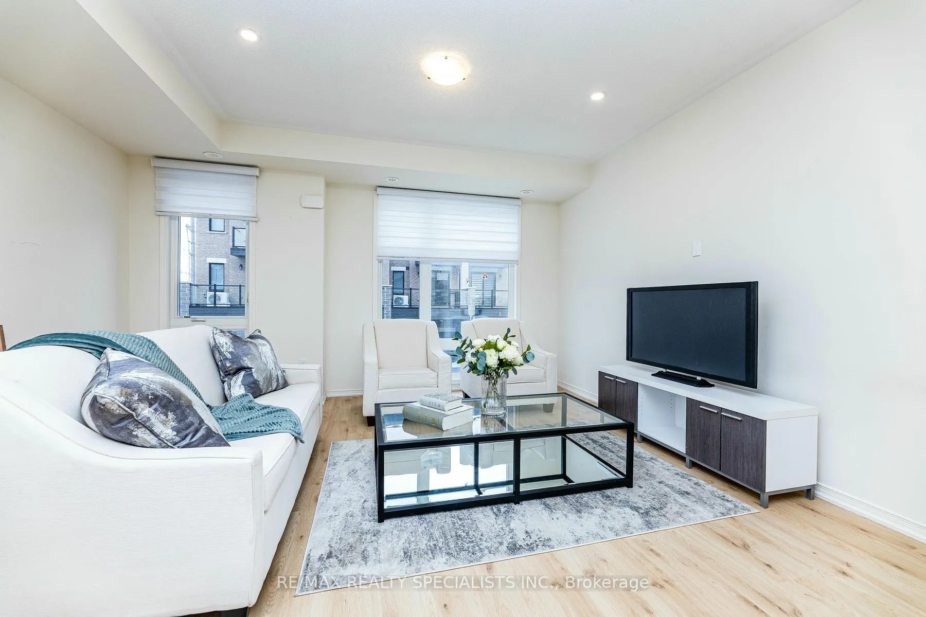 Photo 17 of 1474 Grand Prairie Path W, Oshawa, Taunton — HOMEH