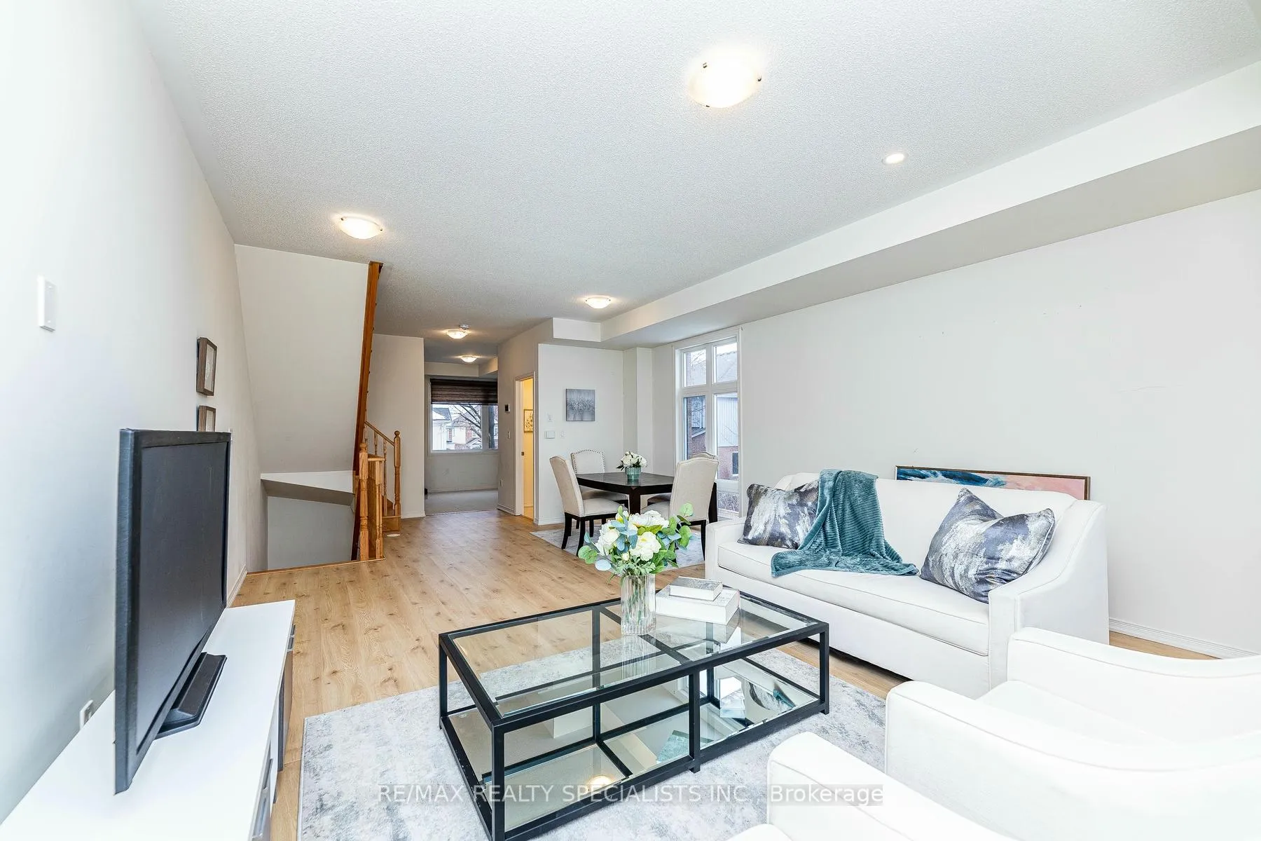 Photo 19 of 1474 Grand Prairie Path W, Oshawa, Taunton — HOMEH