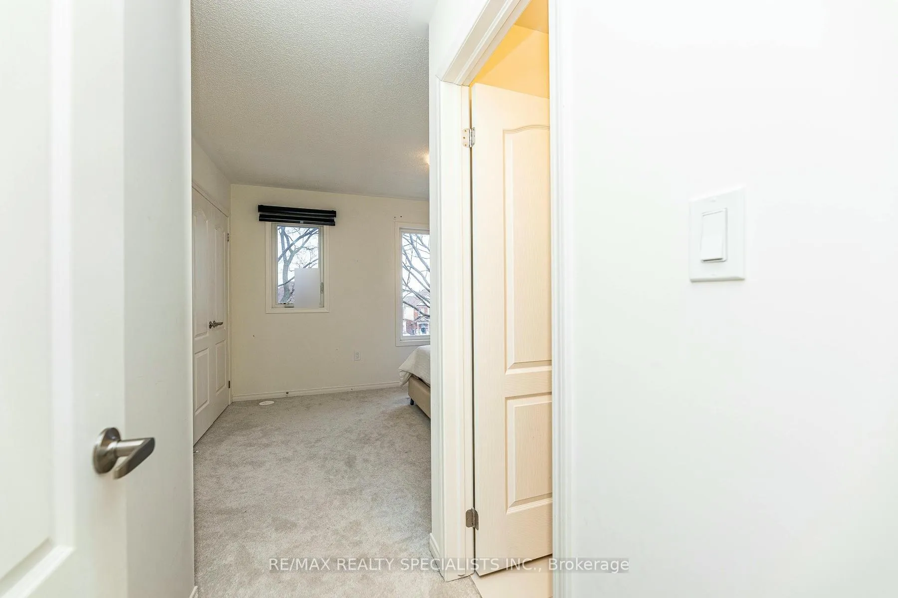 Photo 35 of 1474 Grand Prairie Path W, Oshawa, Taunton — HOMEH