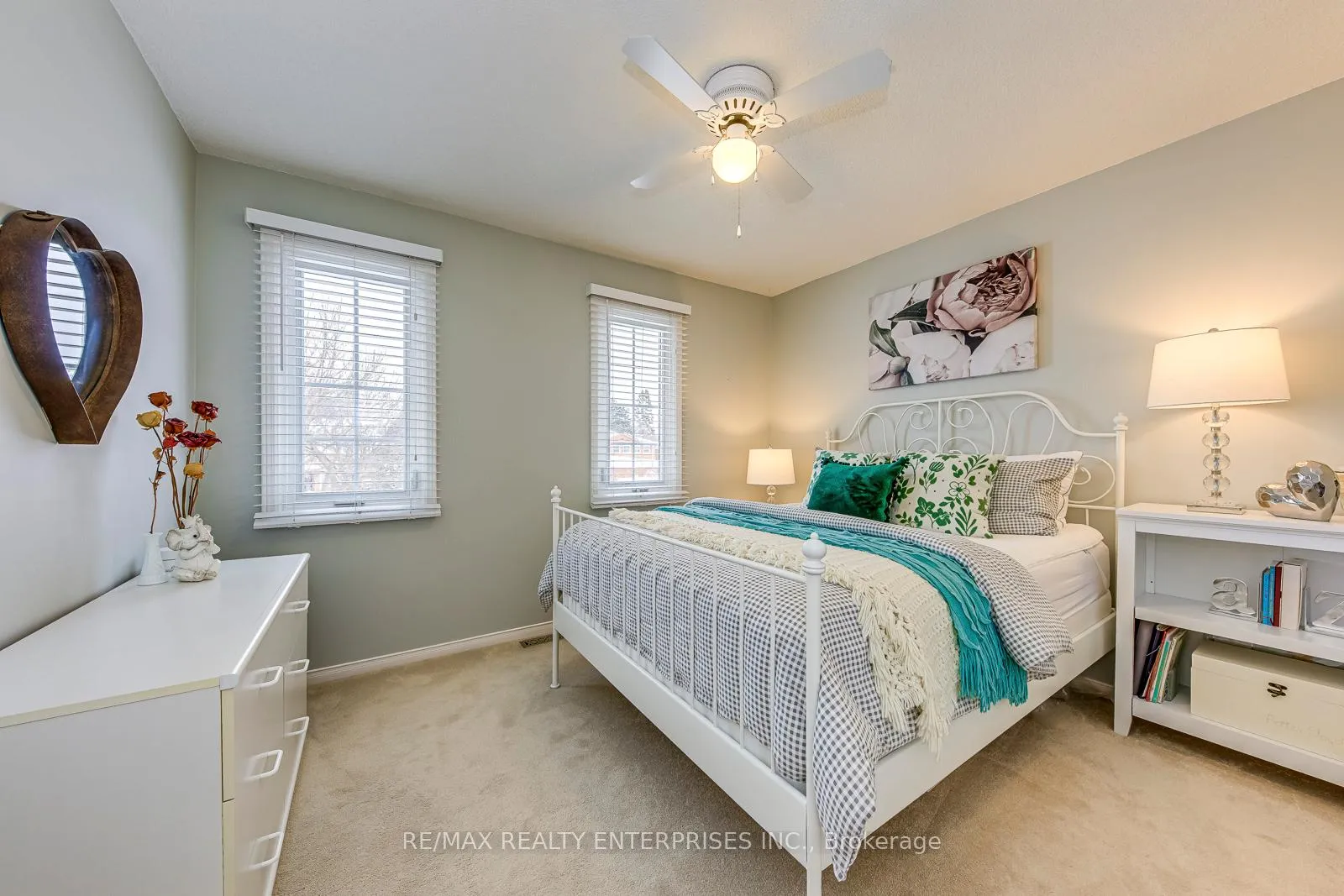 Photo 28 of 1356 Chedboro Crescent, Oakville, Clearview — HOMEH