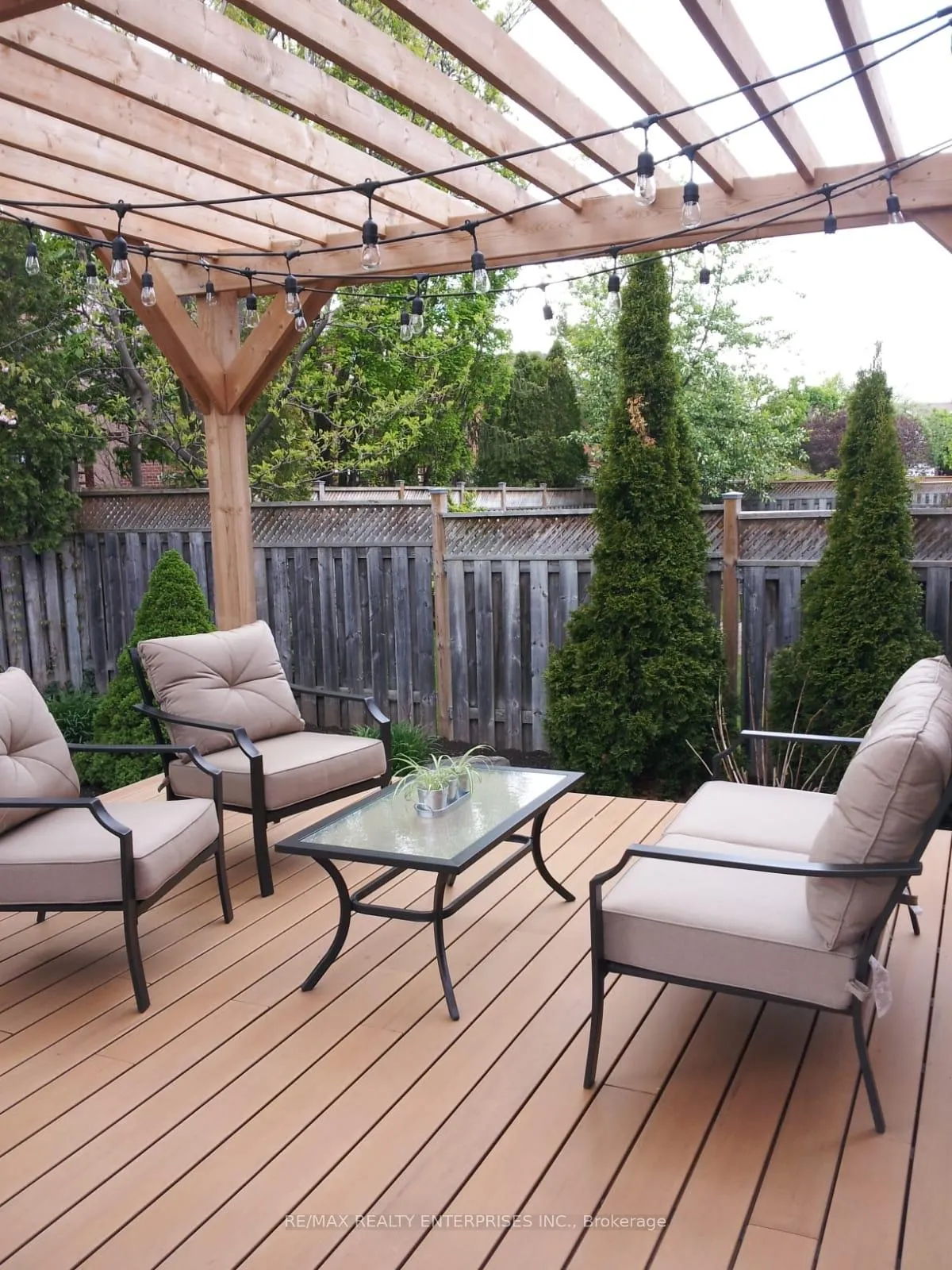 Photo 43 of 1356 Chedboro Crescent, Oakville, Clearview — HOMEH