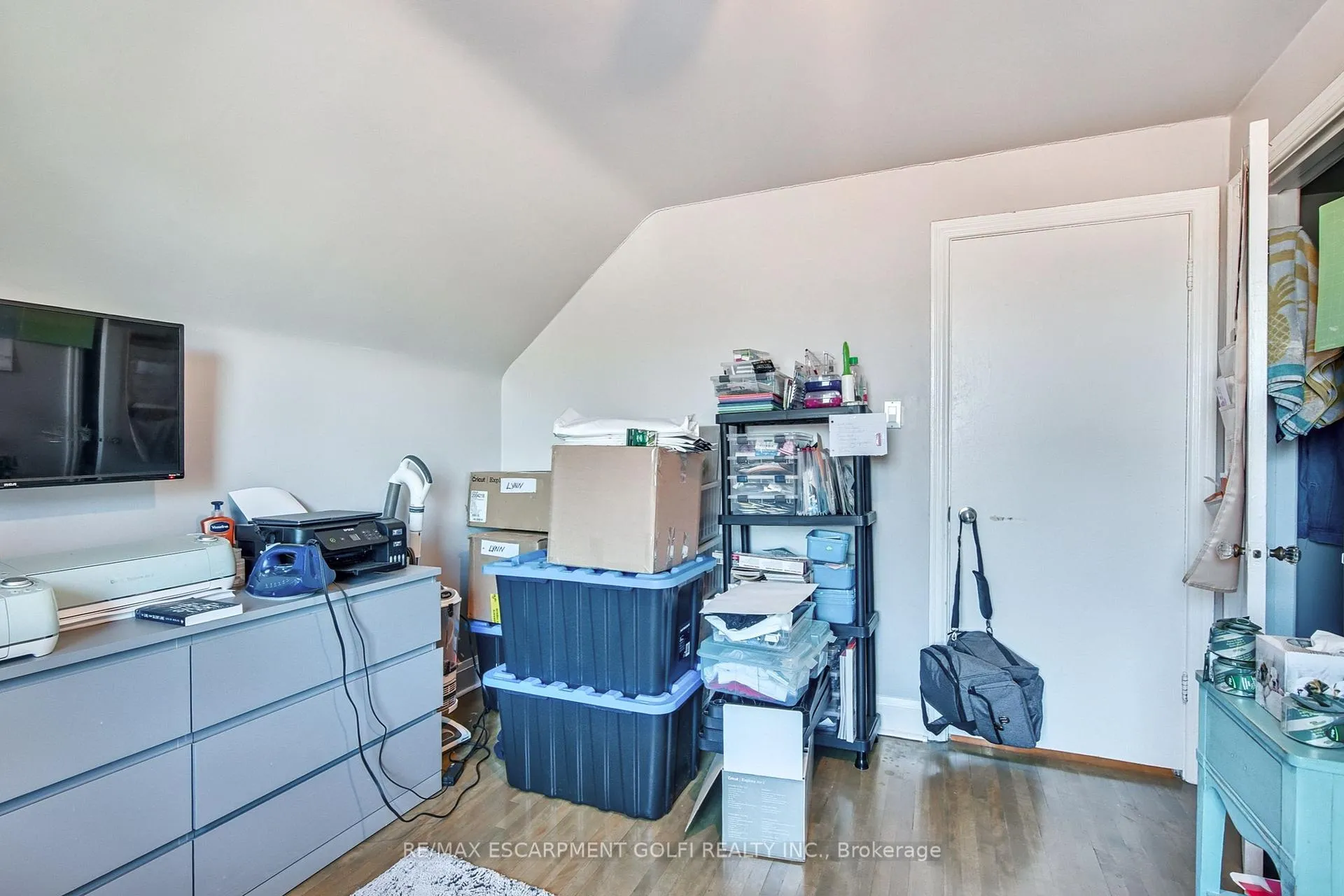 Photo 24 of 101 Aberfoyle Avenue, Hamilton, Rosedale — HOMEH