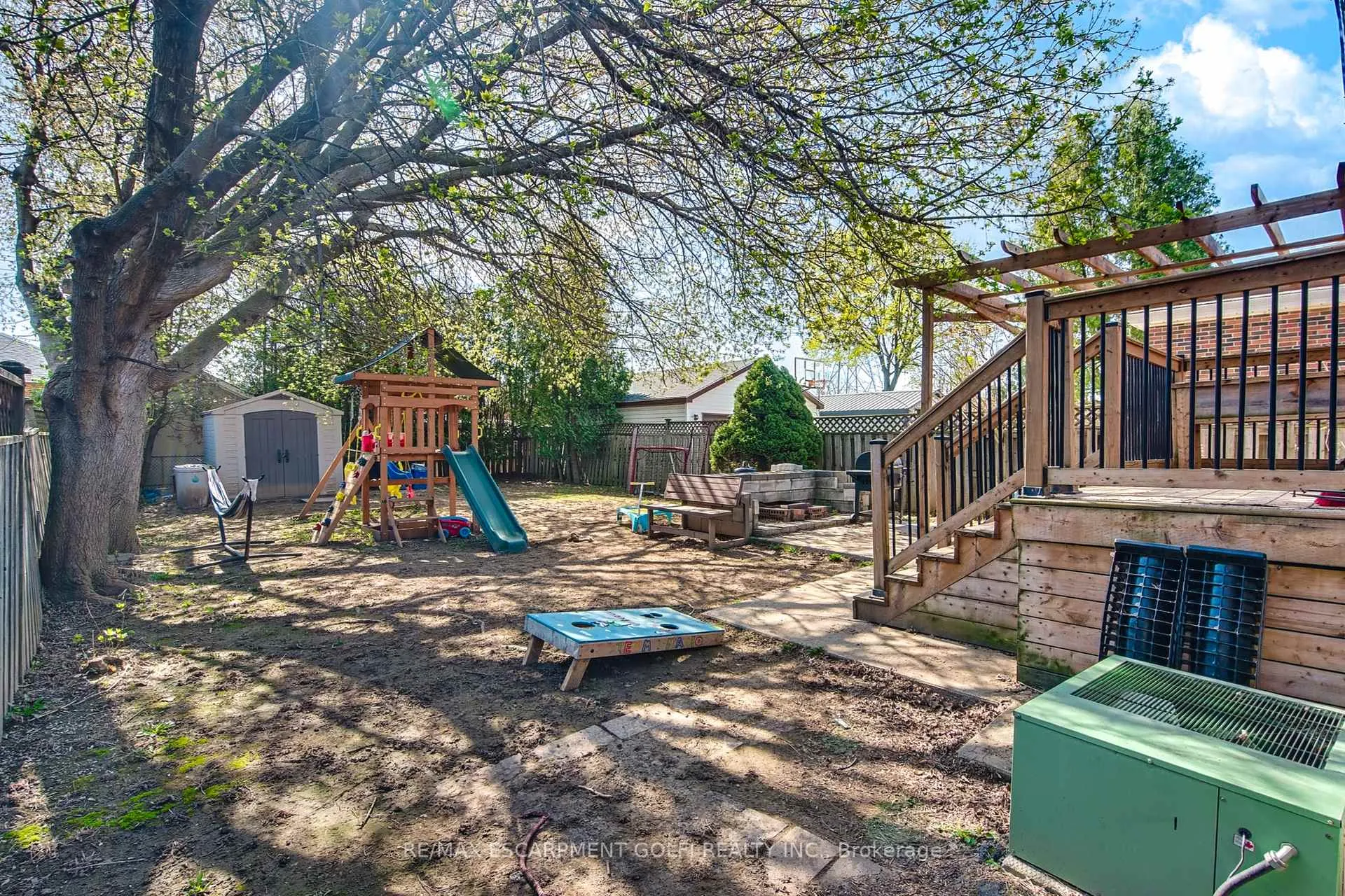 Photo 25 of 101 Aberfoyle Avenue, Hamilton, Rosedale — HOMEH