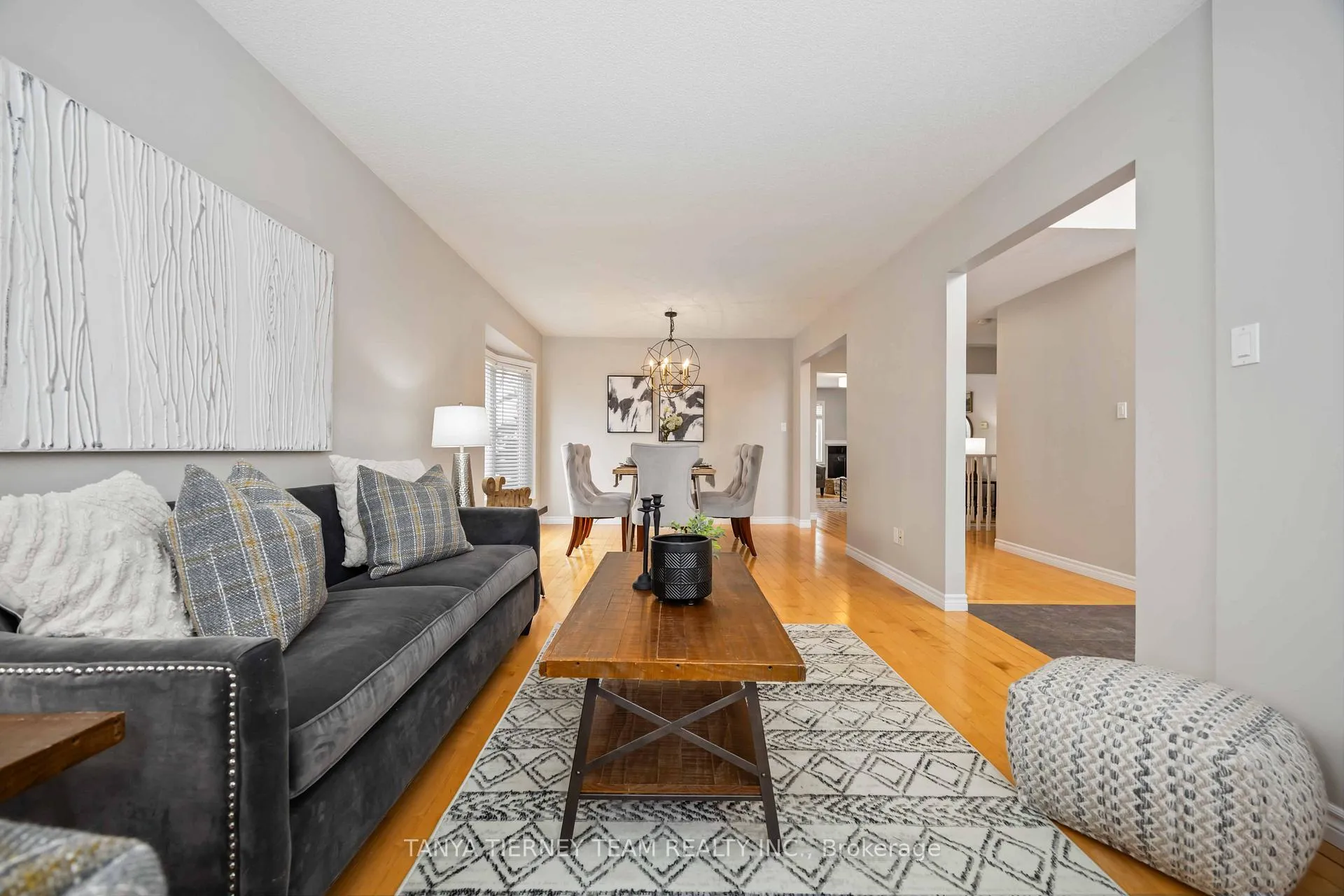 Photo 12 of 16 Milne Street, Whitby, Downtown Whitby — HOMEH