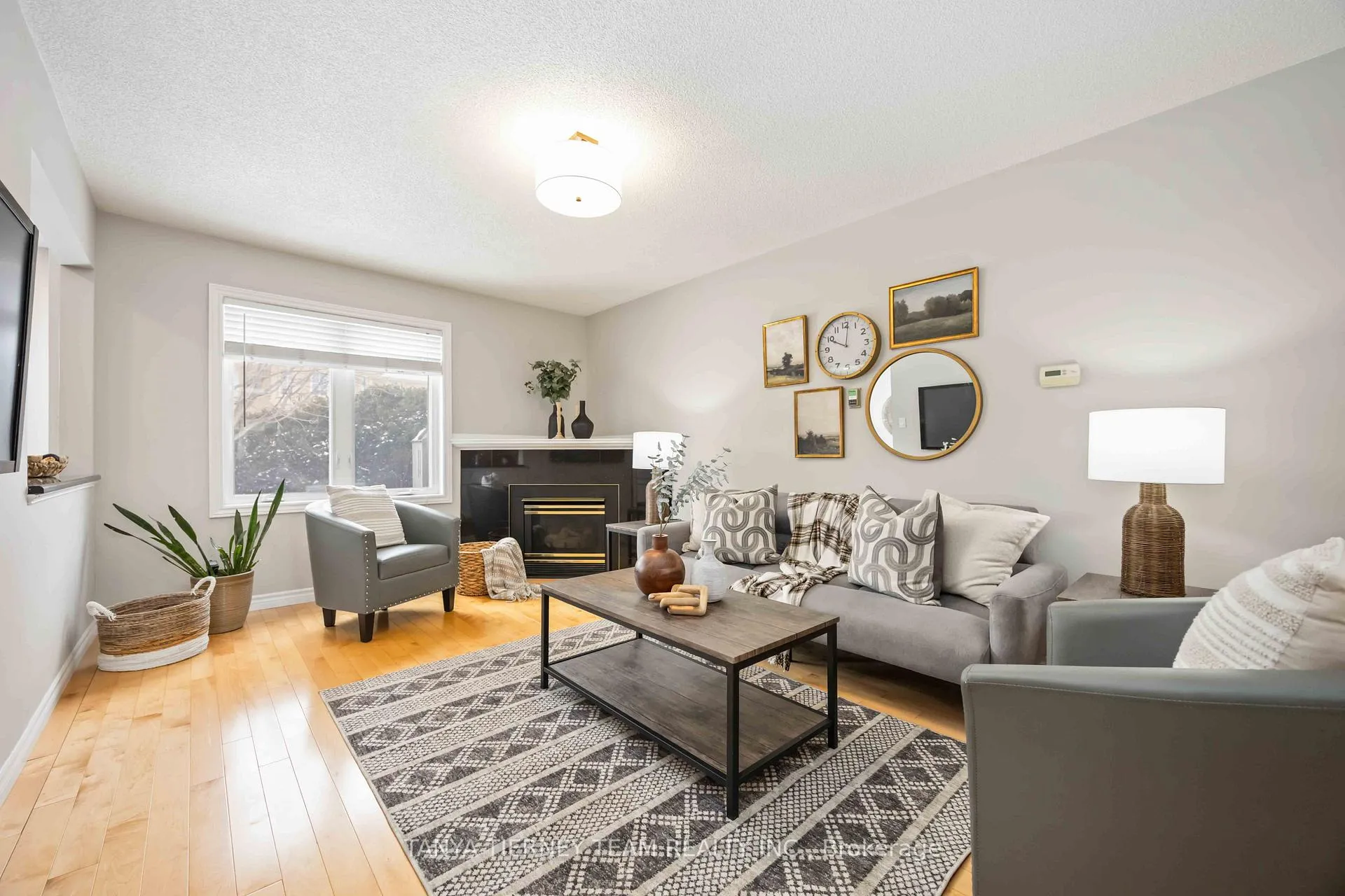 Photo 18 of 16 Milne Street, Whitby, Downtown Whitby — HOMEH