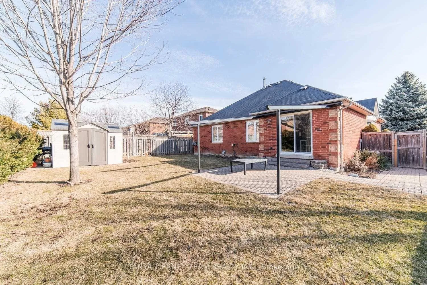 Photo 46 of 16 Milne Street, Whitby, Downtown Whitby — HOMEH