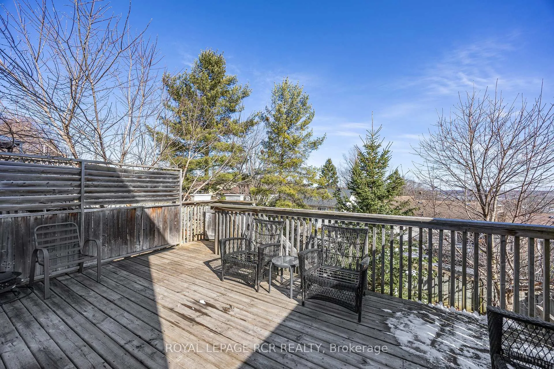 Photo 41 of 57 Browning Trail, Barrie, Letitia Heights — HOMEH