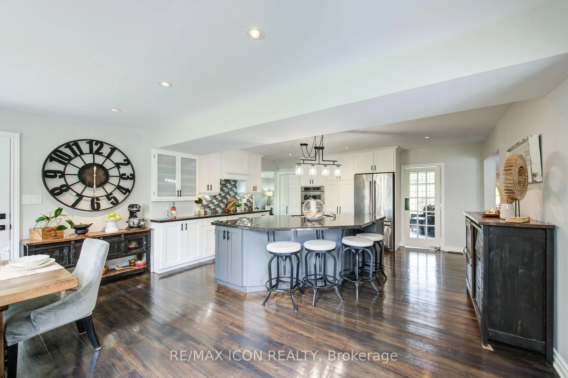 Photo 7 of 62 Maple Avenue, Hamilton, Greensville — HOMEH
