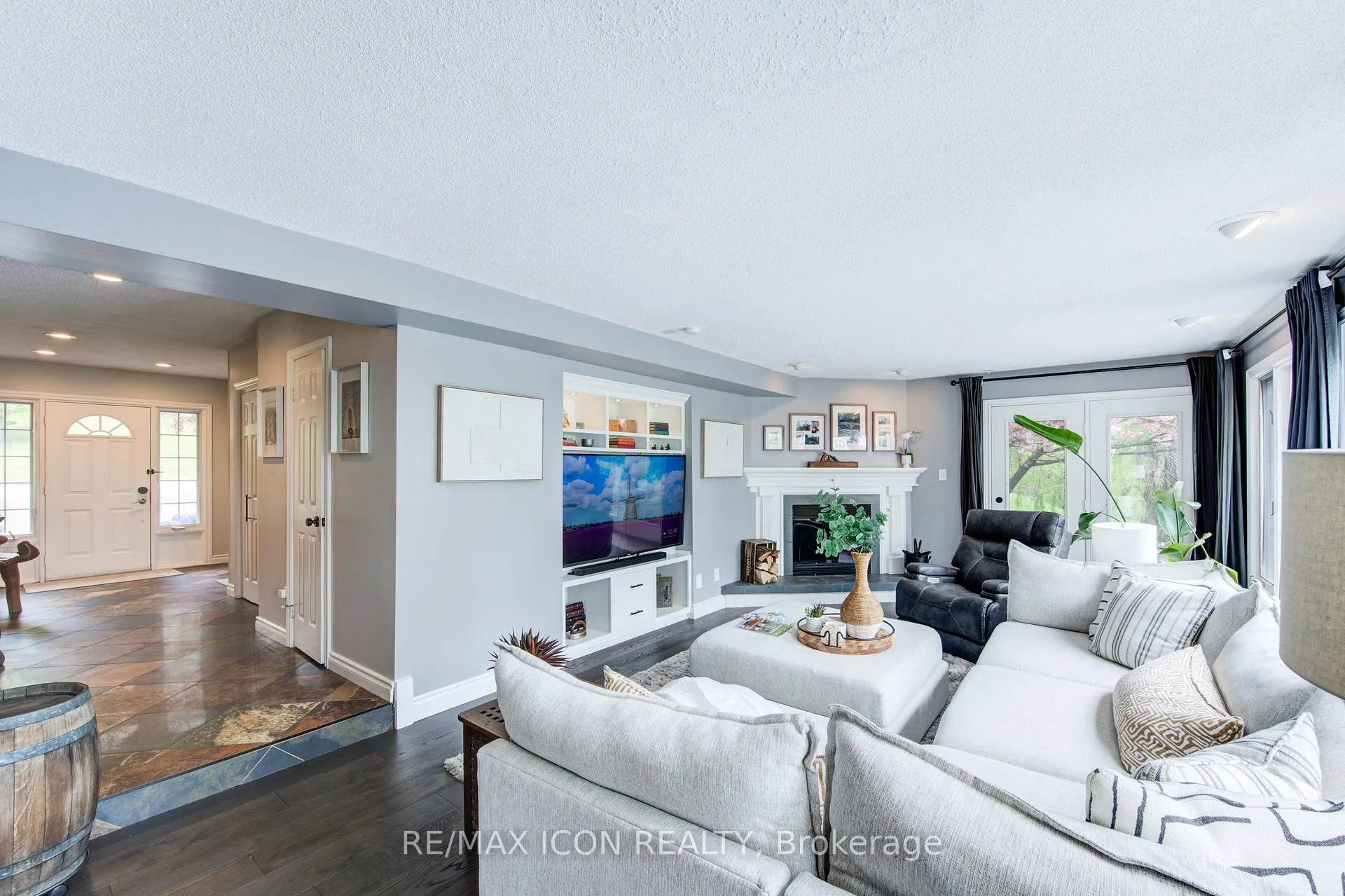 Photo 12 of 62 Maple Avenue, Hamilton, Greensville — HOMEH