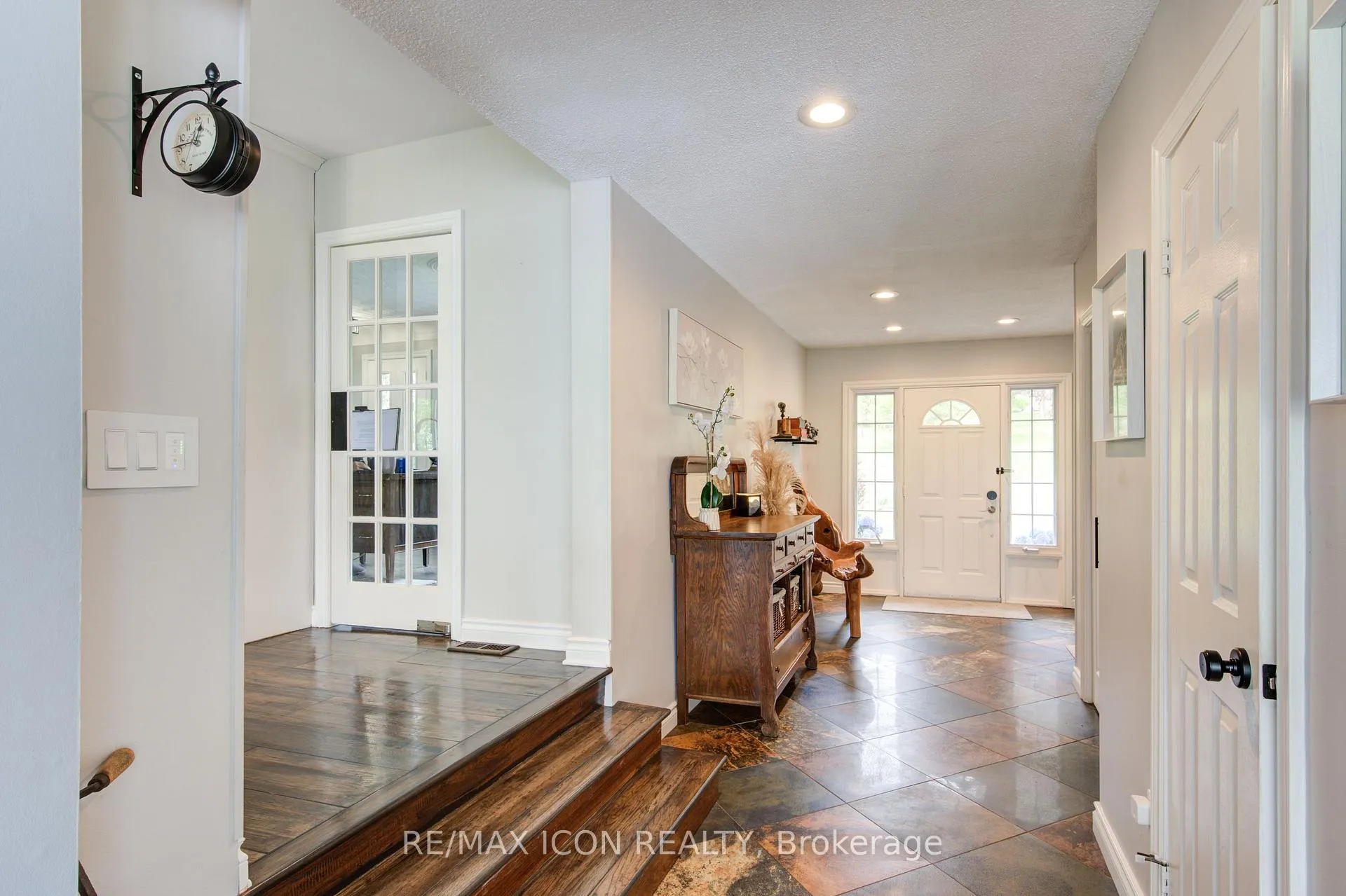 Photo 13 of 62 Maple Avenue, Hamilton, Greensville — HOMEH