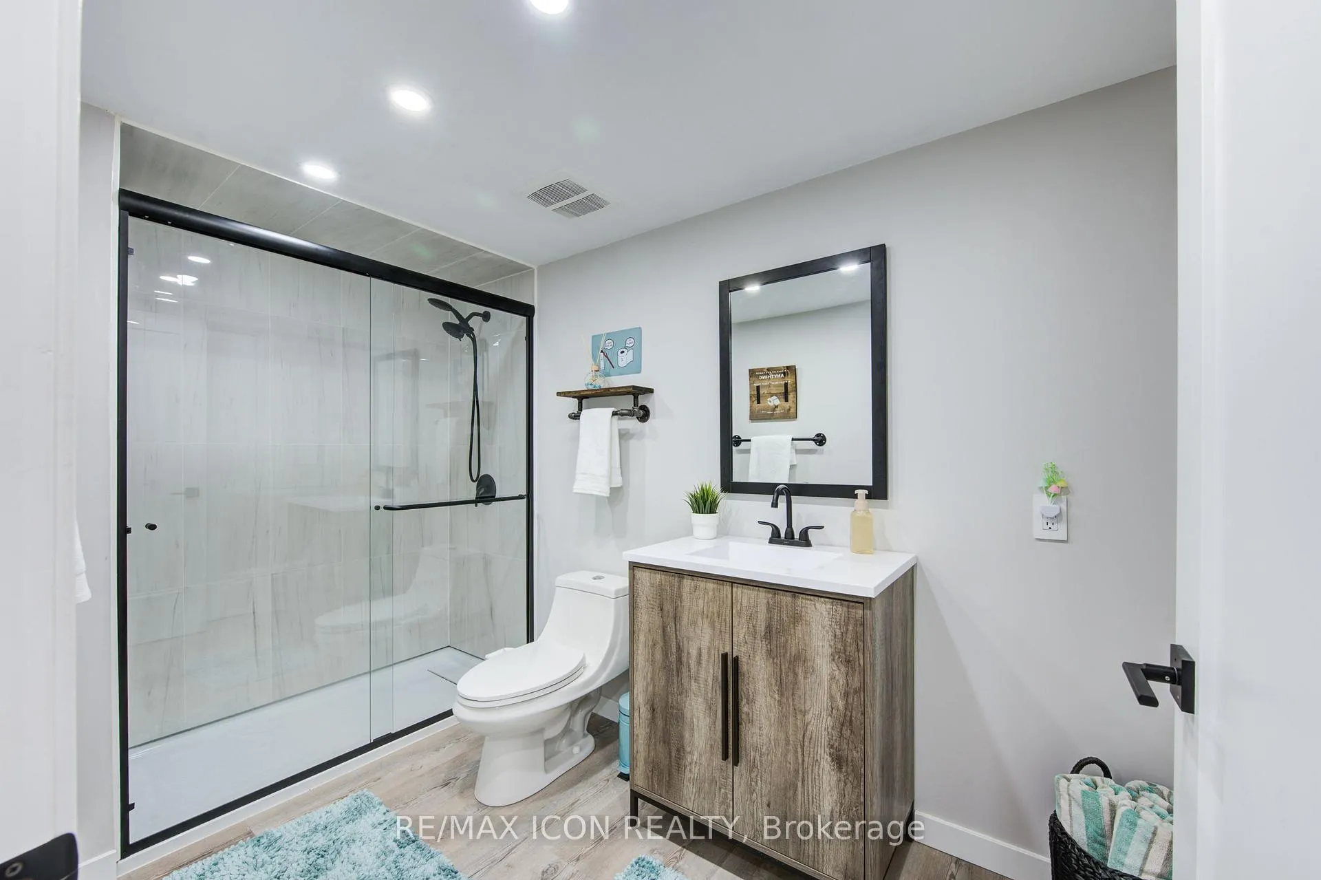 Photo 33 of 62 Maple Avenue, Hamilton, Greensville — HOMEH