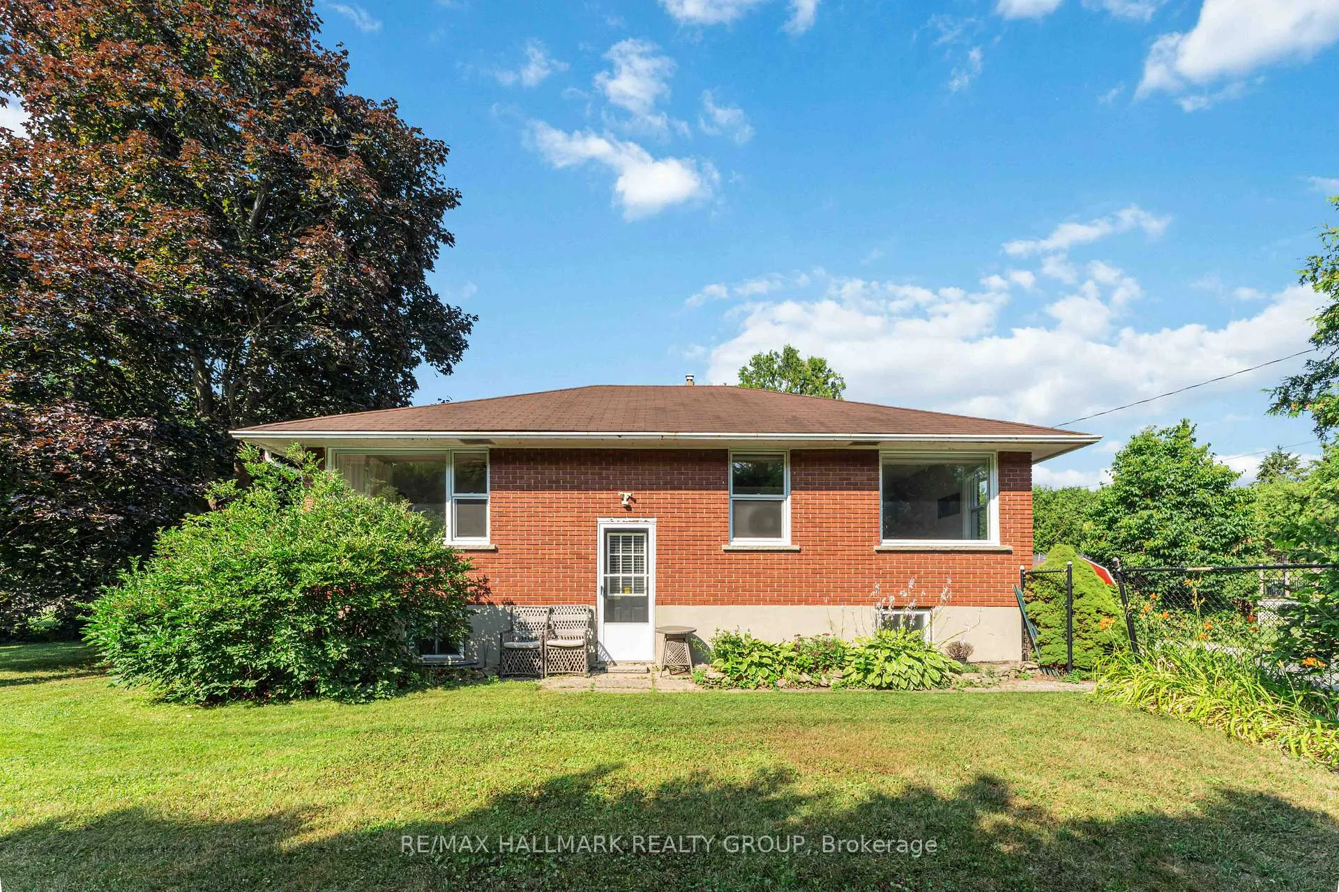 Front of 1250 Stagecoach Road