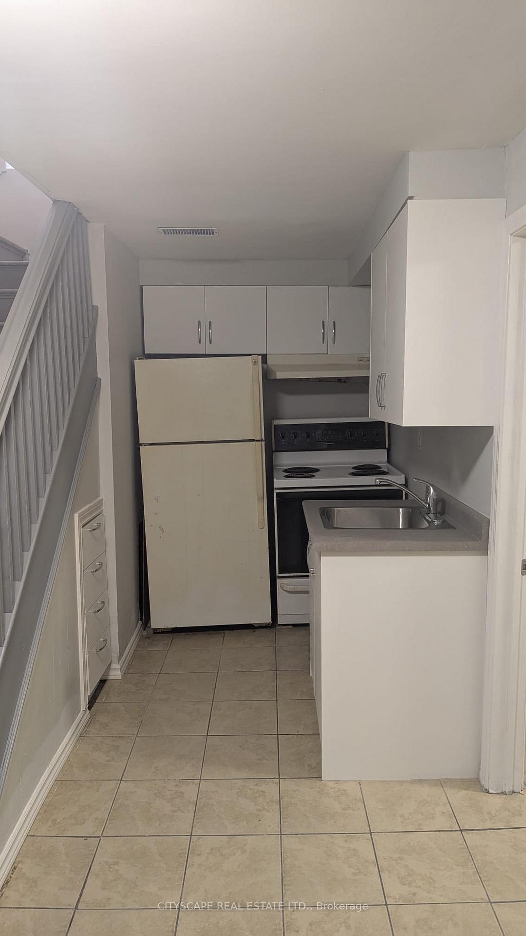 Photo 8 of Unit 6B, 752 Main Street E, Hamilton, Blakeley — HOMEH