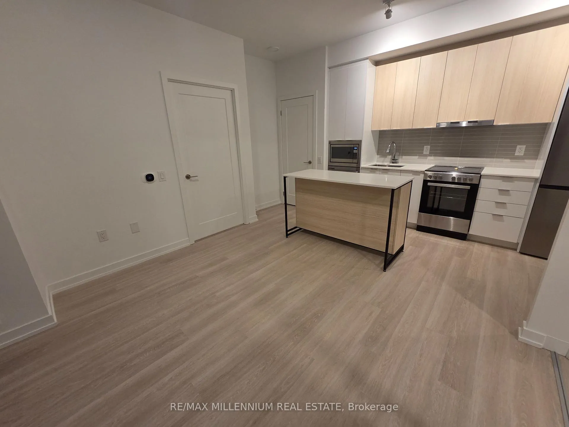 Photo 3 of Unit A306, 9763 Markham Road, Markham, Greensborough — HOMEH