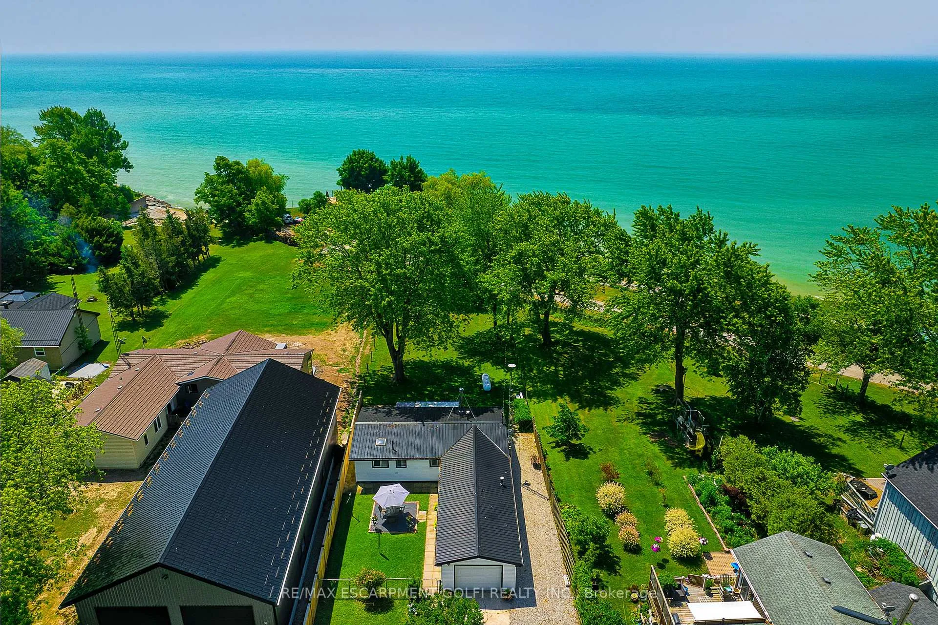 Photo 2 of 3058 Lakeshore Road, Haldimand, Dunnville — HOMEH