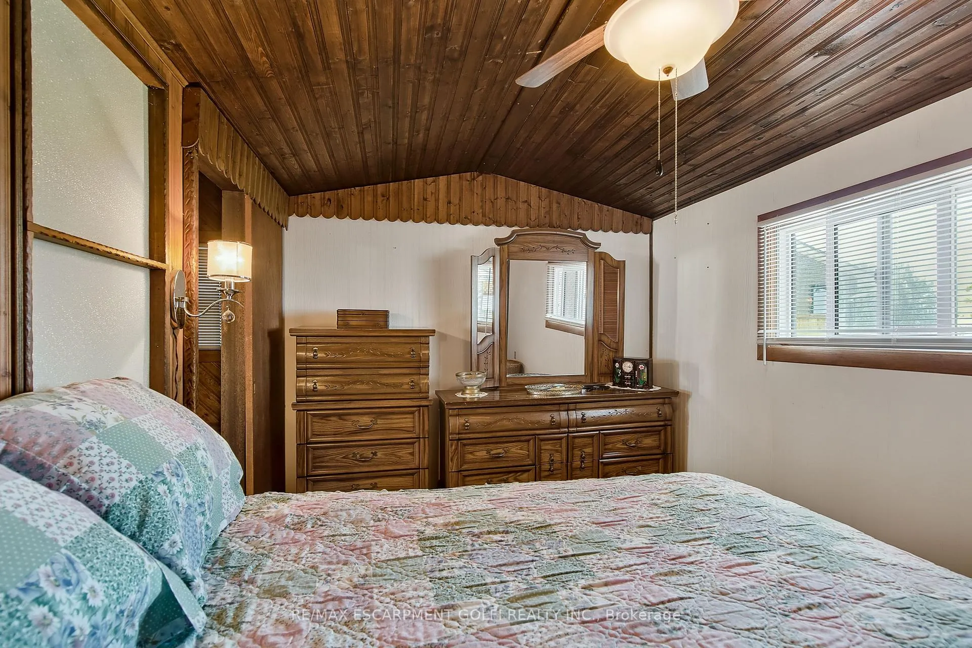 Photo 20 of 3058 Lakeshore Road, Haldimand, Dunnville — HOMEH