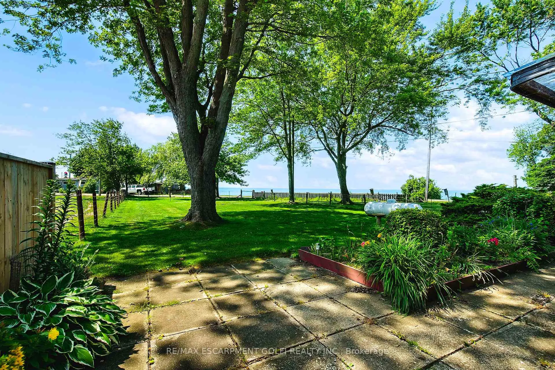 Photo 25 of 3058 Lakeshore Road, Haldimand, Dunnville — HOMEH
