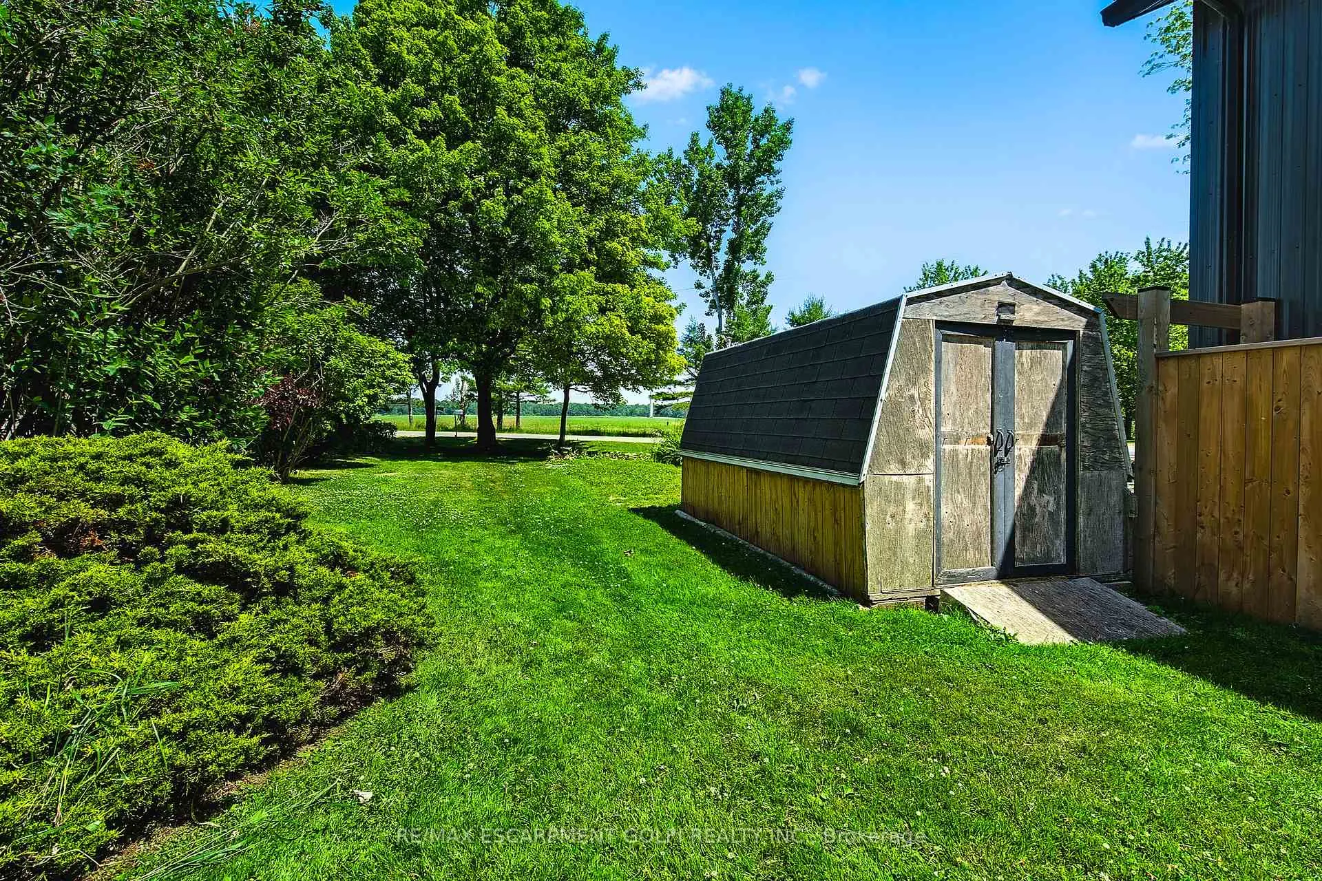 Photo 31 of 3058 Lakeshore Road, Haldimand, Dunnville — HOMEH