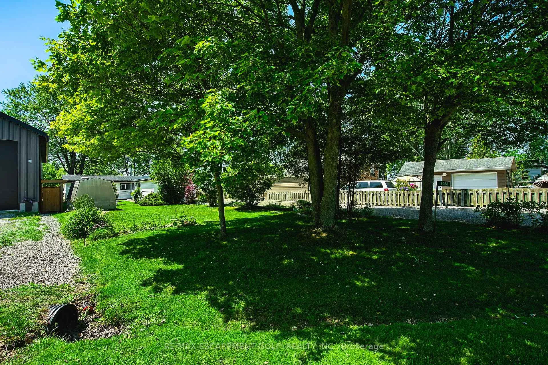 Photo 32 of 3058 Lakeshore Road, Haldimand, Dunnville — HOMEH
