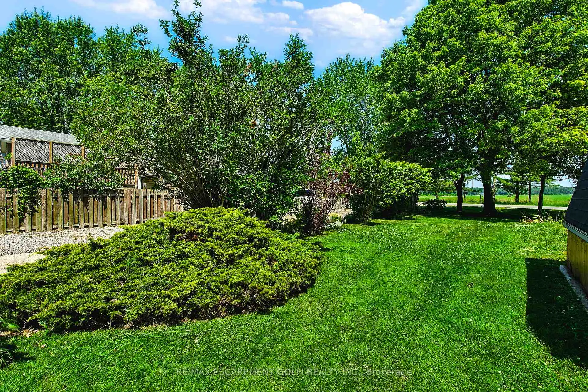 Photo 33 of 3058 Lakeshore Road, Haldimand, Dunnville — HOMEH