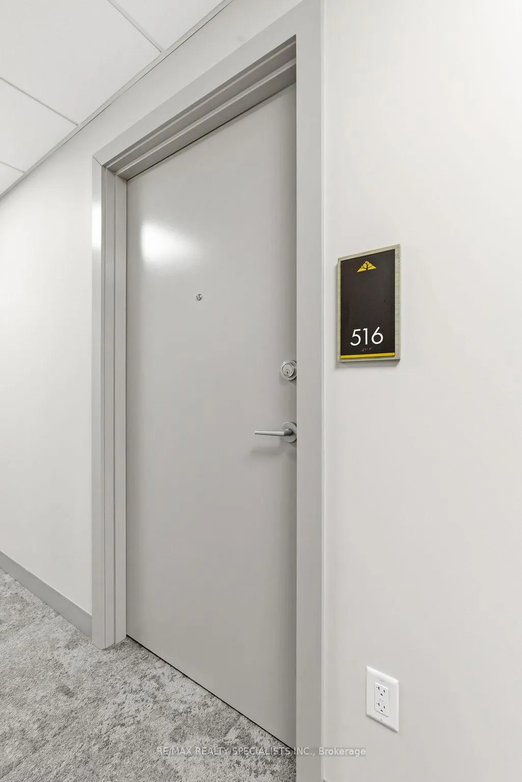 Photo 6 of Unit 516, 1100 Lackner Place, Kitchener — HOMEH