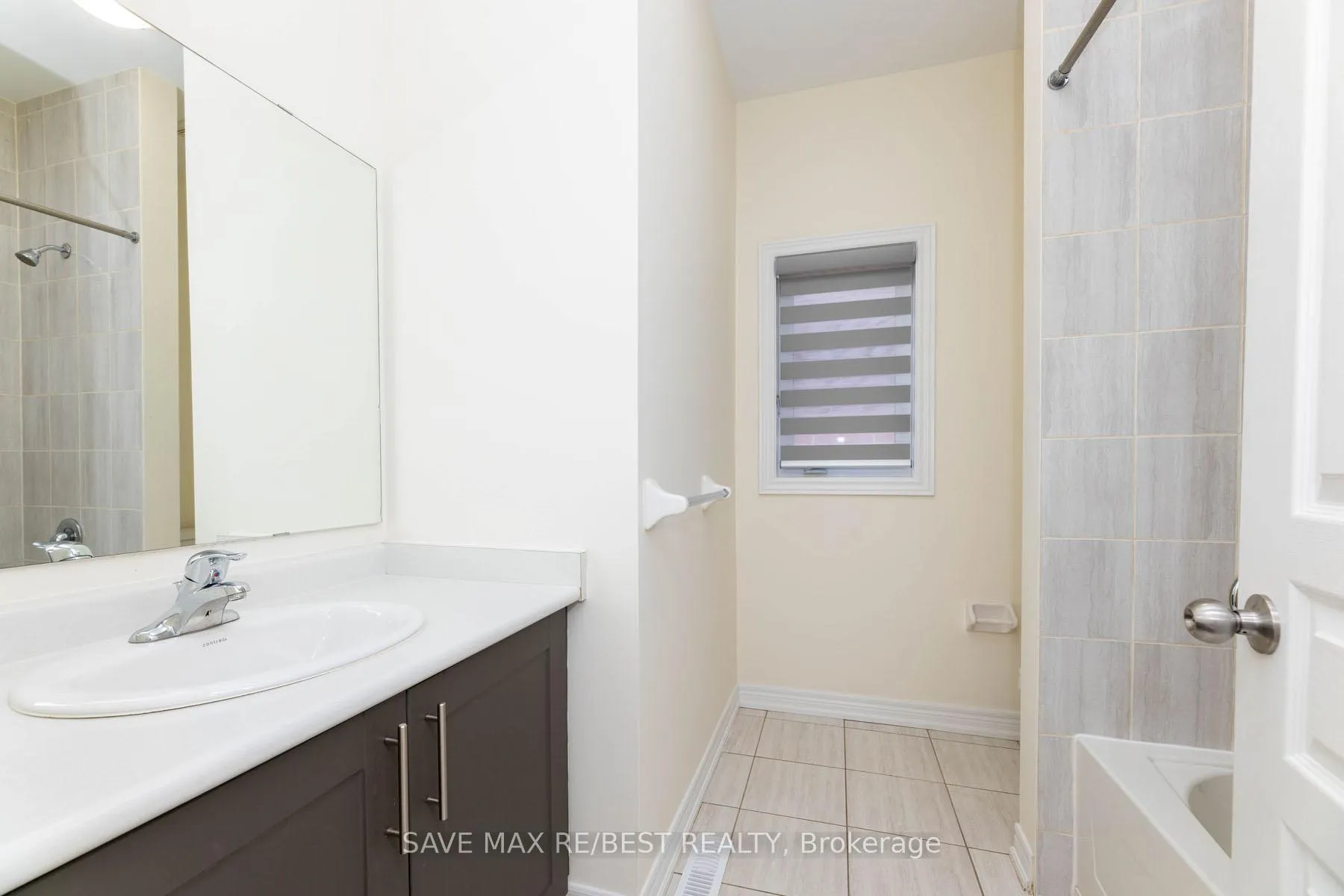 Photo 27 of 88 Truro Circle, Brampton, Bram West — HOMEH