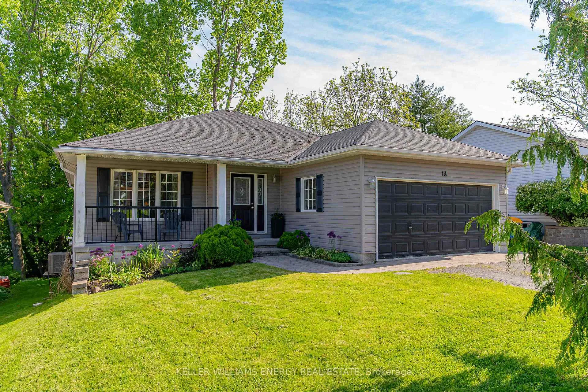 Photo 2 of 4A Cumberland Street, Prince Edward County, Picton — HOMEH