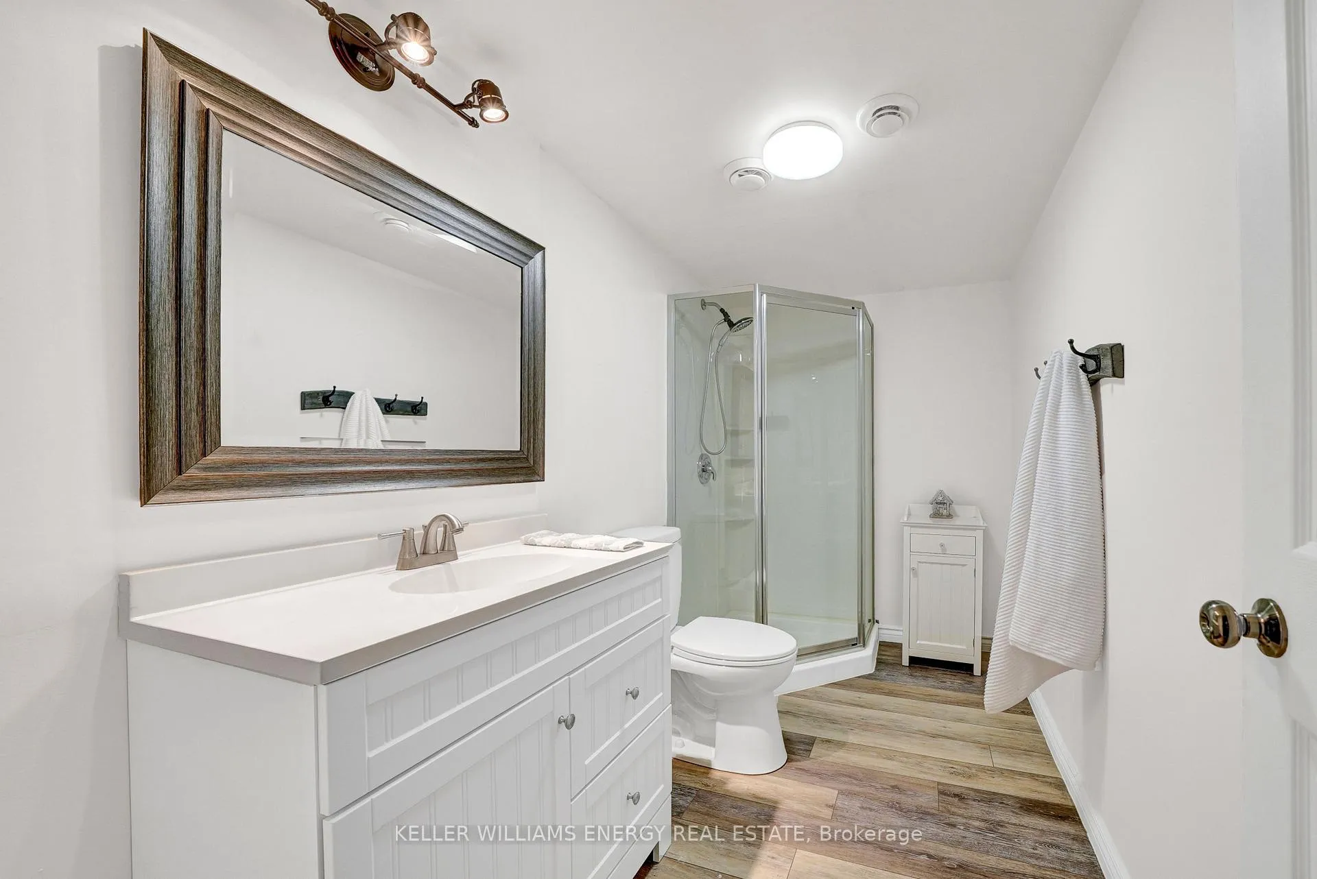 Photo 31 of 4A Cumberland Street, Prince Edward County, Picton — HOMEH