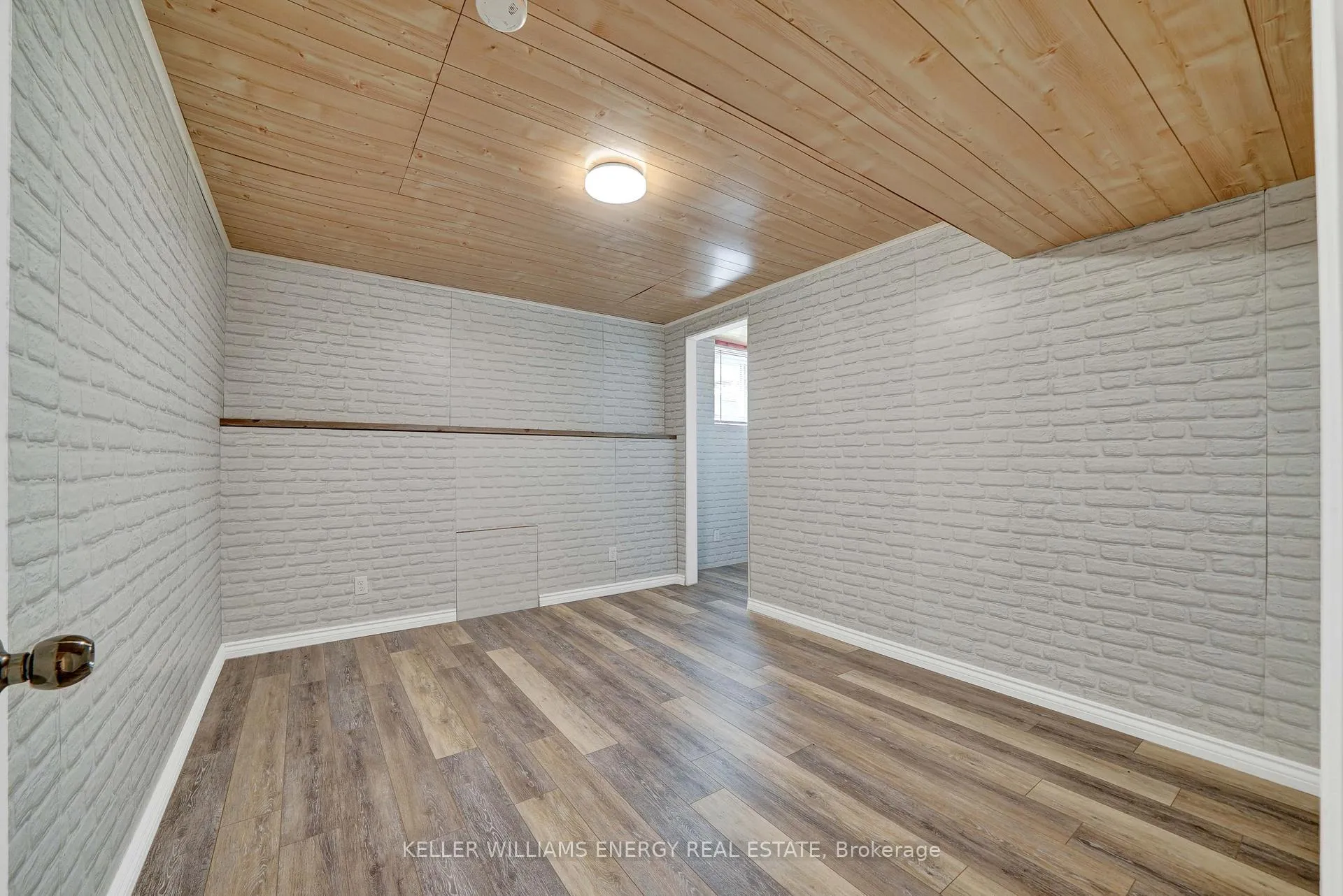 Photo 32 of 4A Cumberland Street, Prince Edward County, Picton — HOMEH