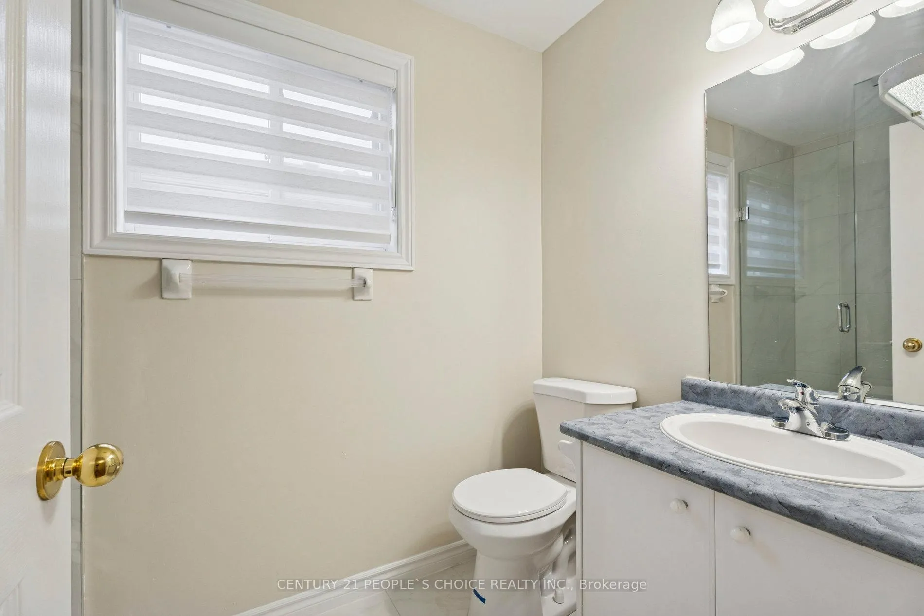 Photo 24 of 136 Marsellus Drive, Barrie, Holly — HOMEH
